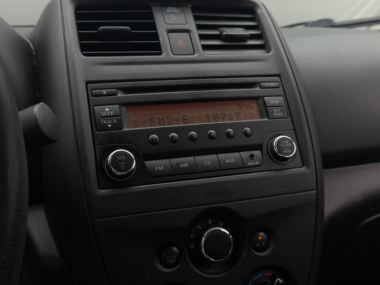 Thumbnail: 2016 Nissan Versa - 4