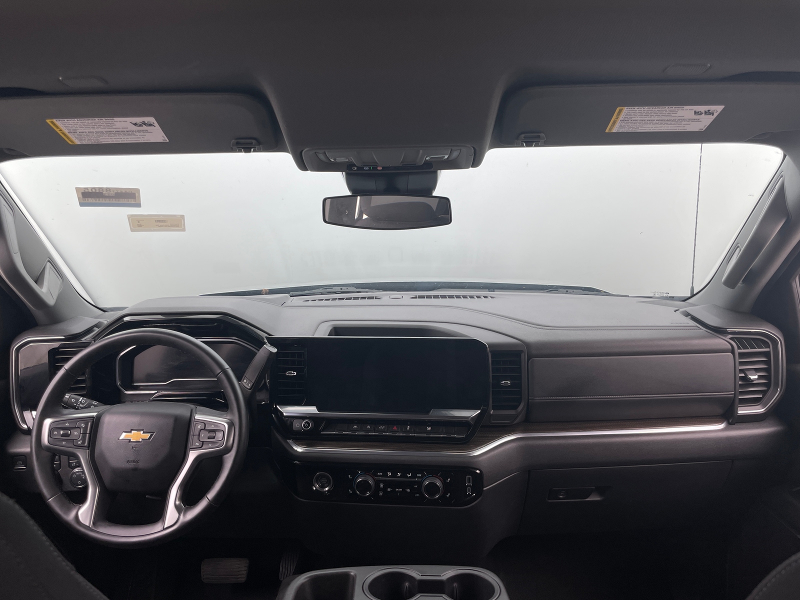 Thumbnail: 2024 Chevrolet Silverado 1500 - 3