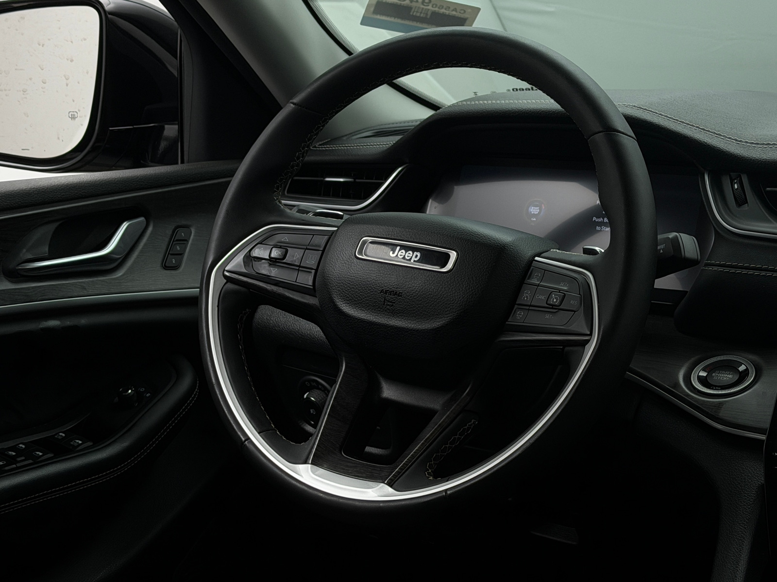 Thumbnail: 2023 Jeep Grand Cherokee - 4