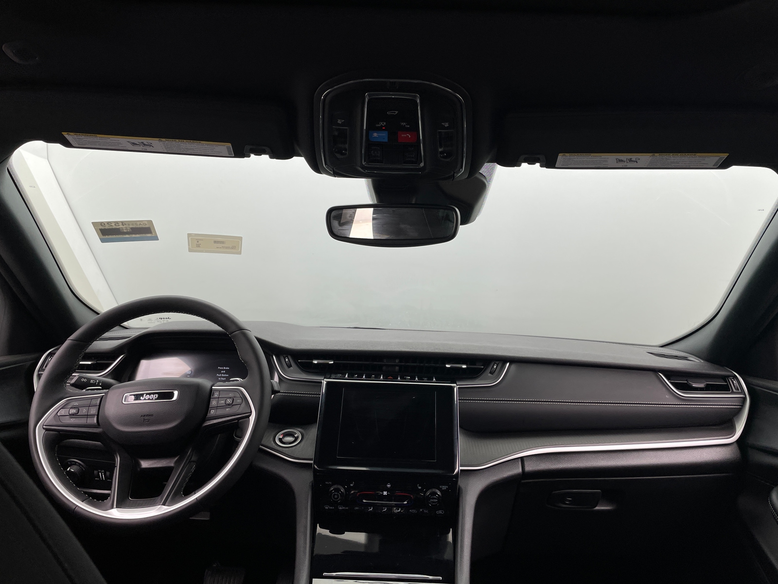 Thumbnail: 2024 Jeep Grand Cherokee - 3