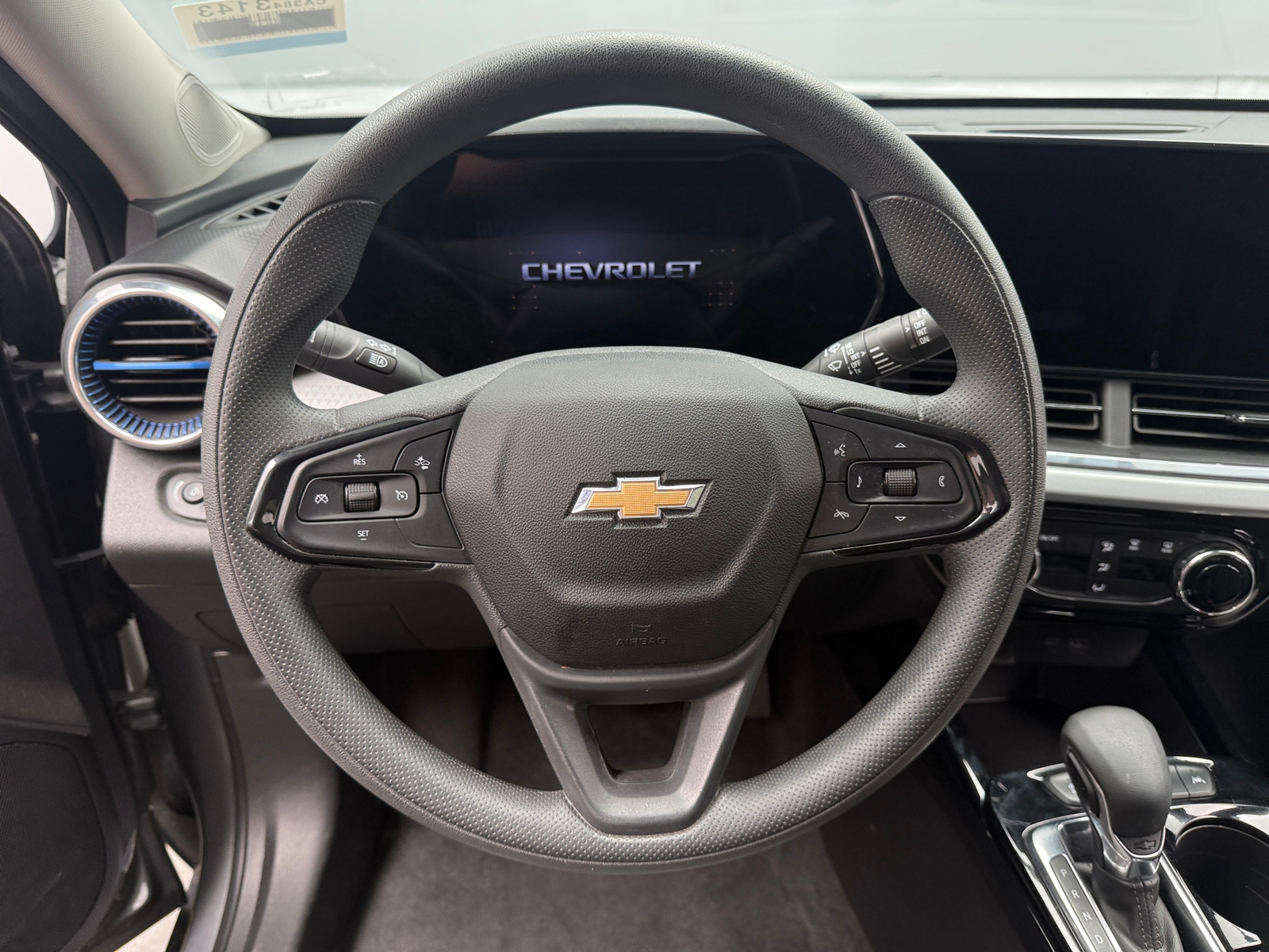 Thumbnail: 2025 Chevrolet Trax - 5