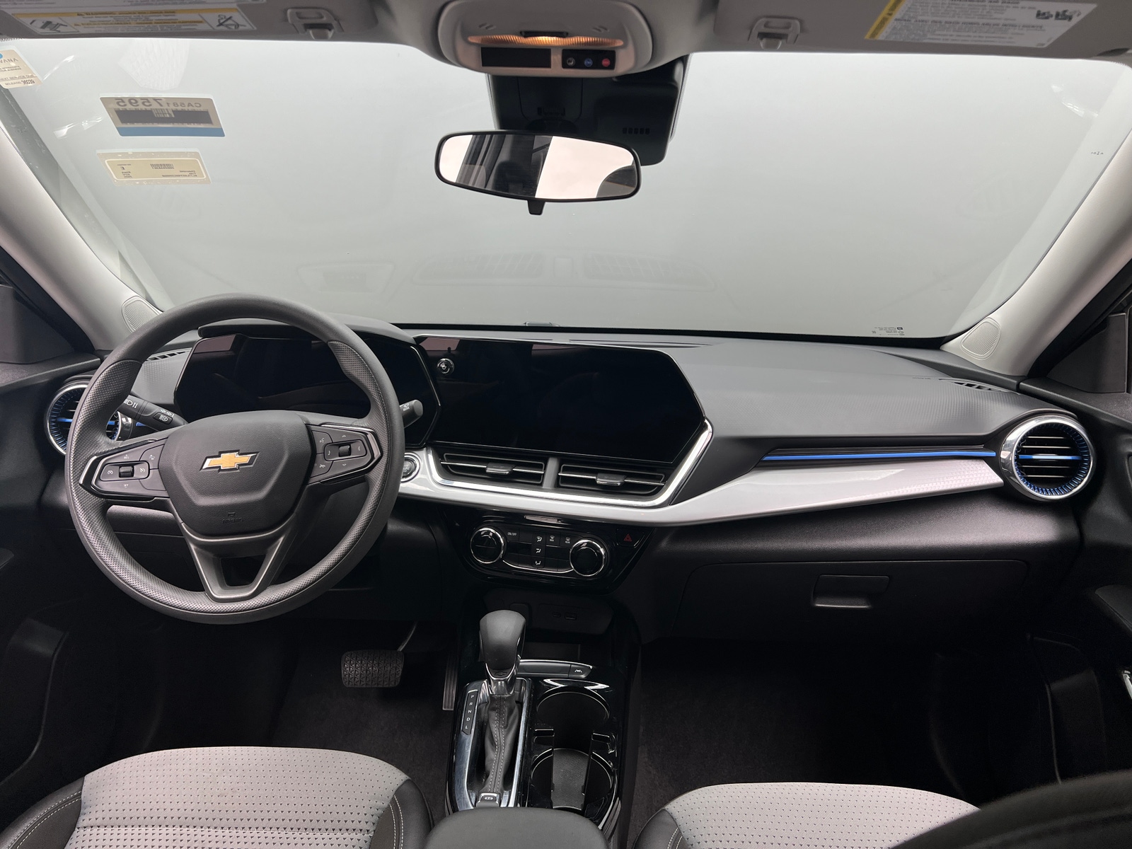 Thumbnail: 2025 Chevrolet Trax - 3