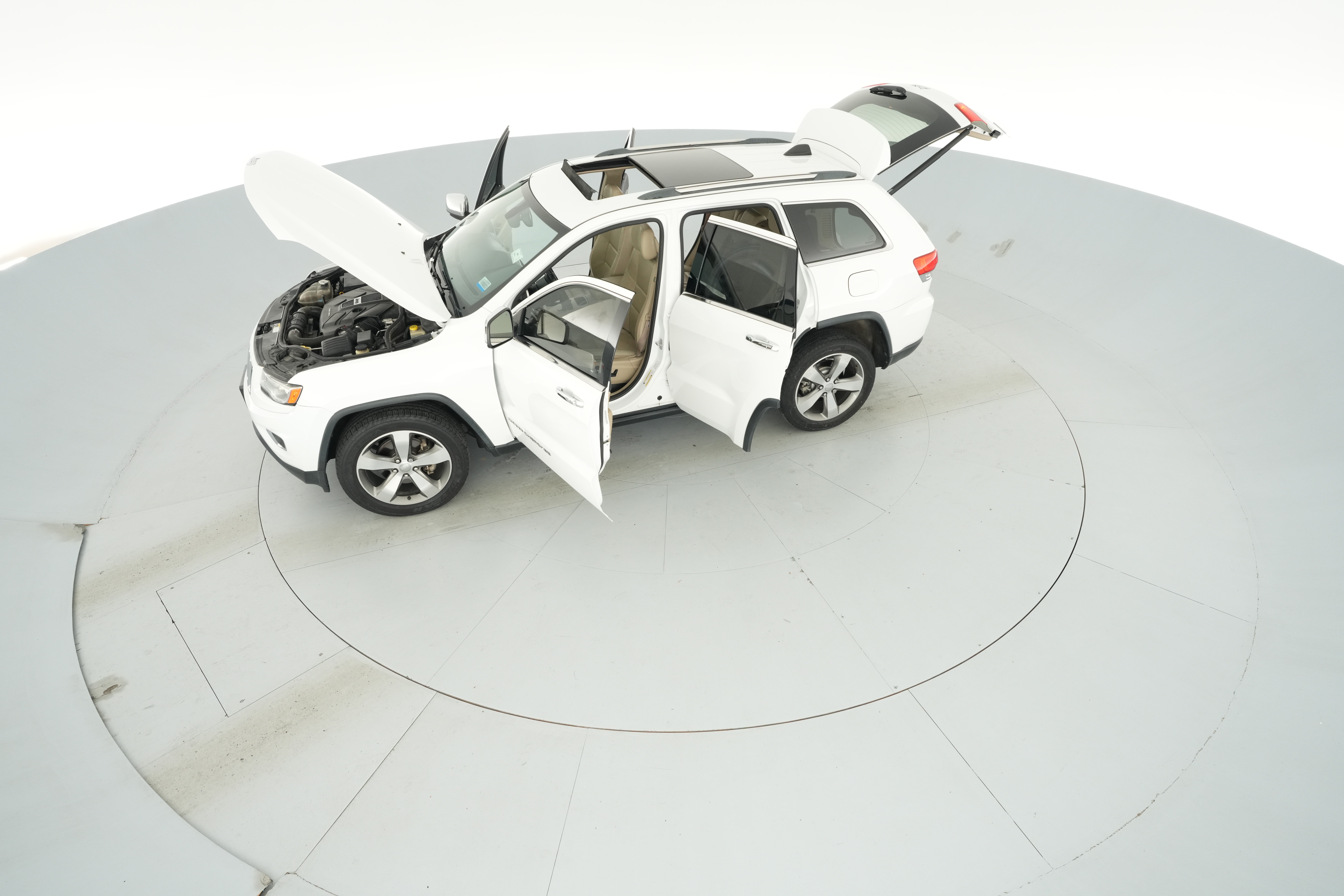 2014 Jeep Grand Cherokee Limited - Photo 46