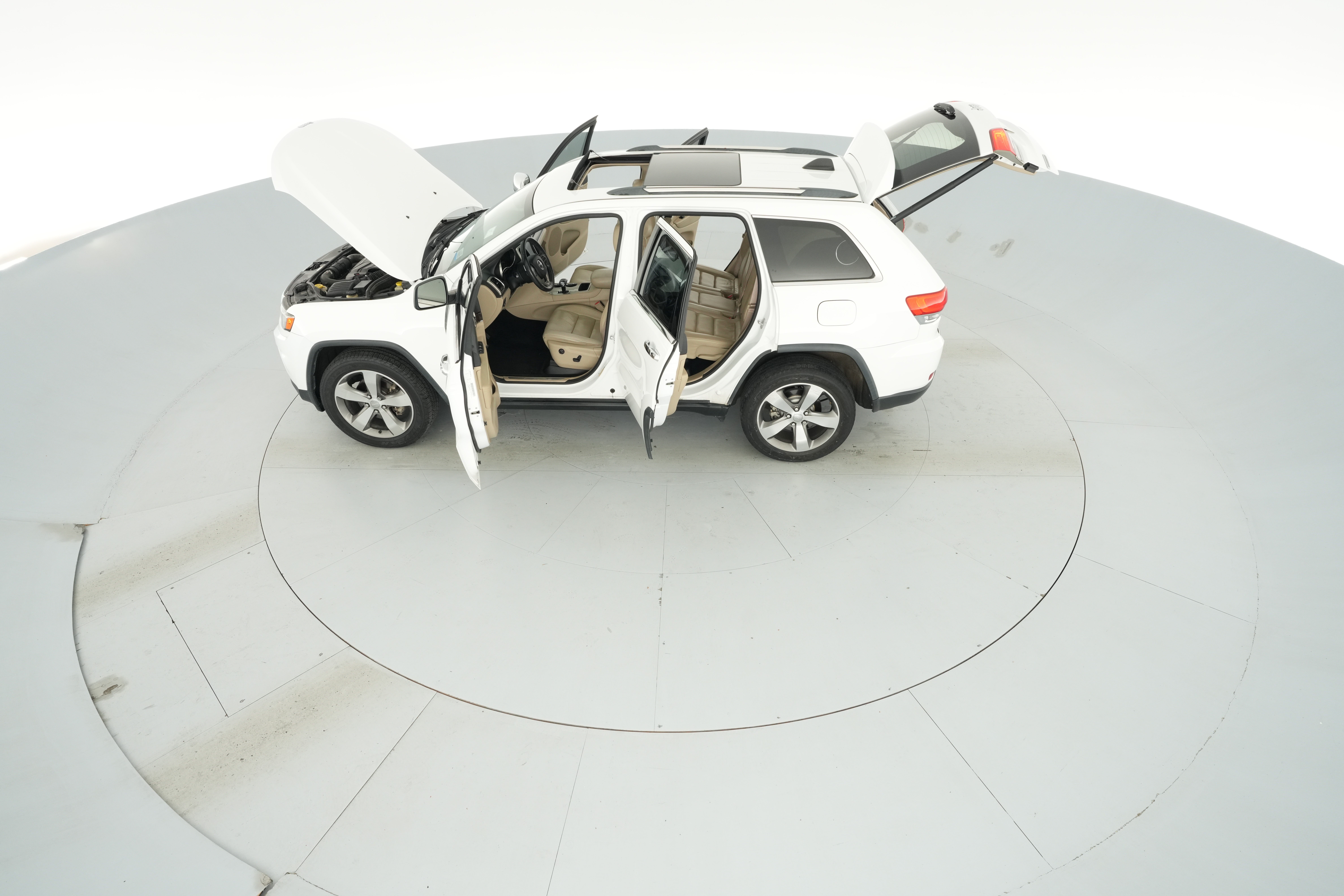 2014 Jeep Grand Cherokee Limited - Photo 47