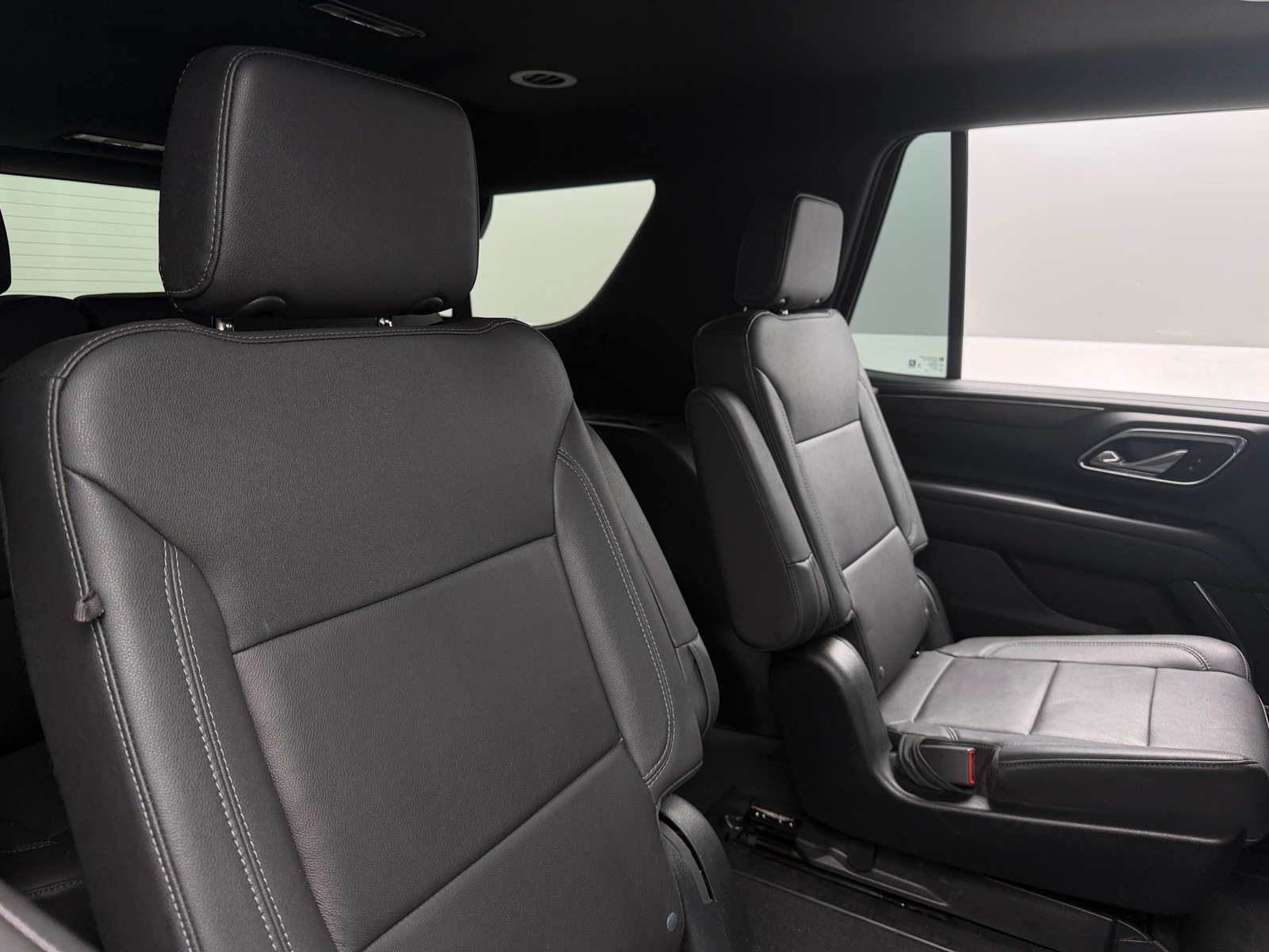 Thumbnail: 2023 Chevrolet Tahoe - 5