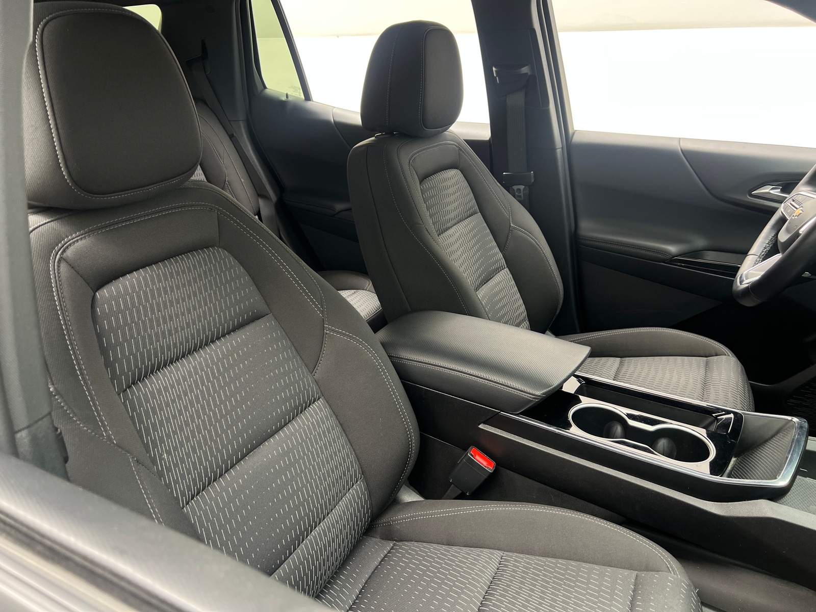 Thumbnail: 2025 Chevrolet Equinox - 2