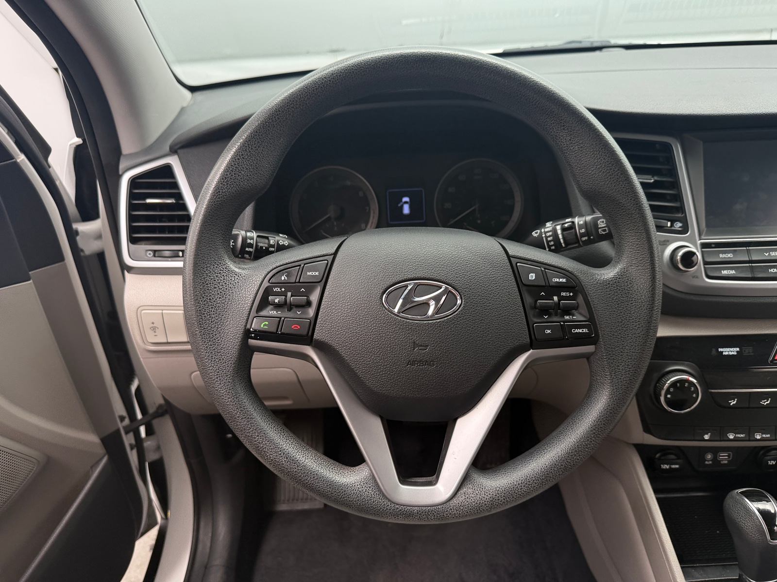 Thumbnail: 2018 Hyundai Tucson - 5