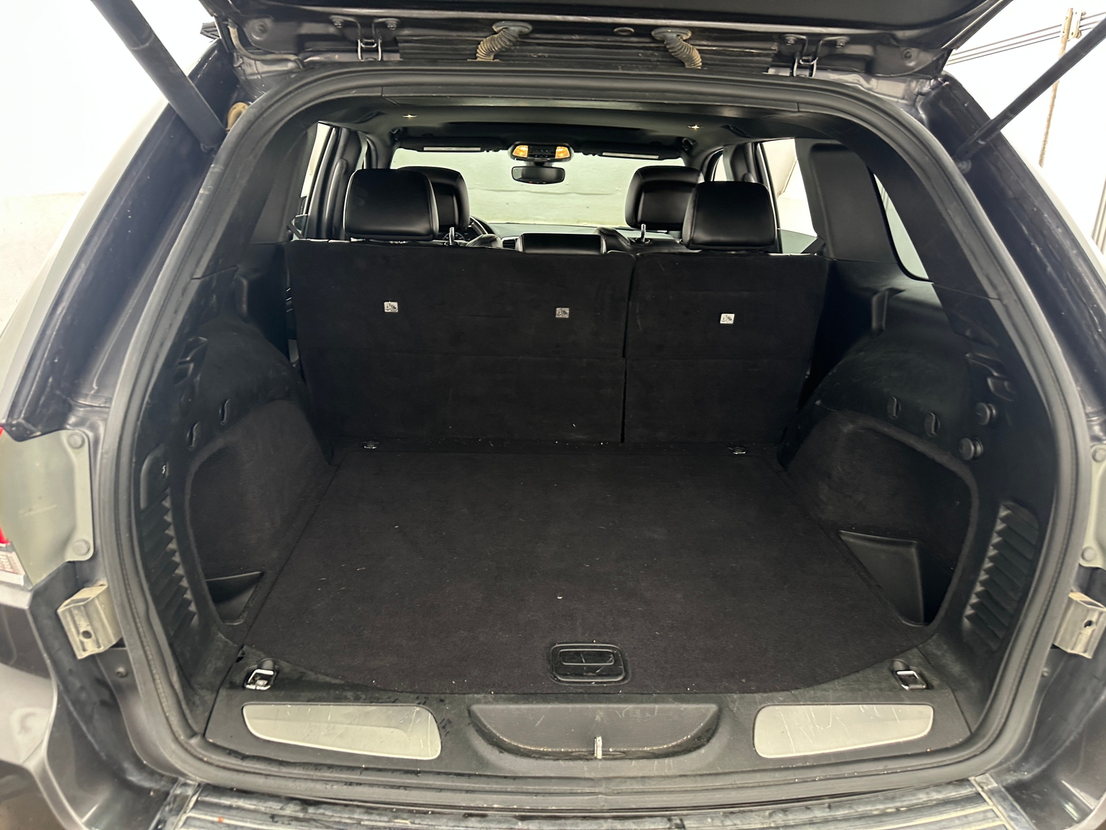 Thumbnail: 2018 Jeep Grand Cherokee - 6
