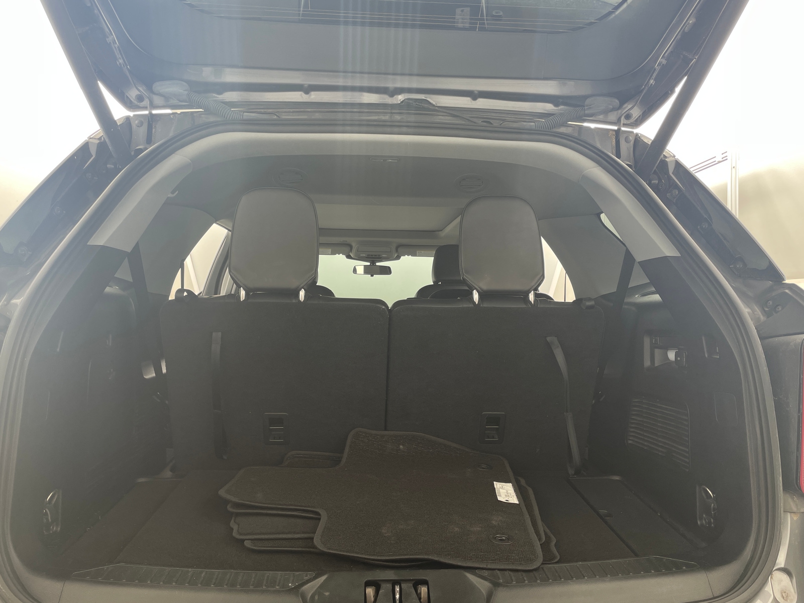Thumbnail: 2021 Ford Explorer - 7