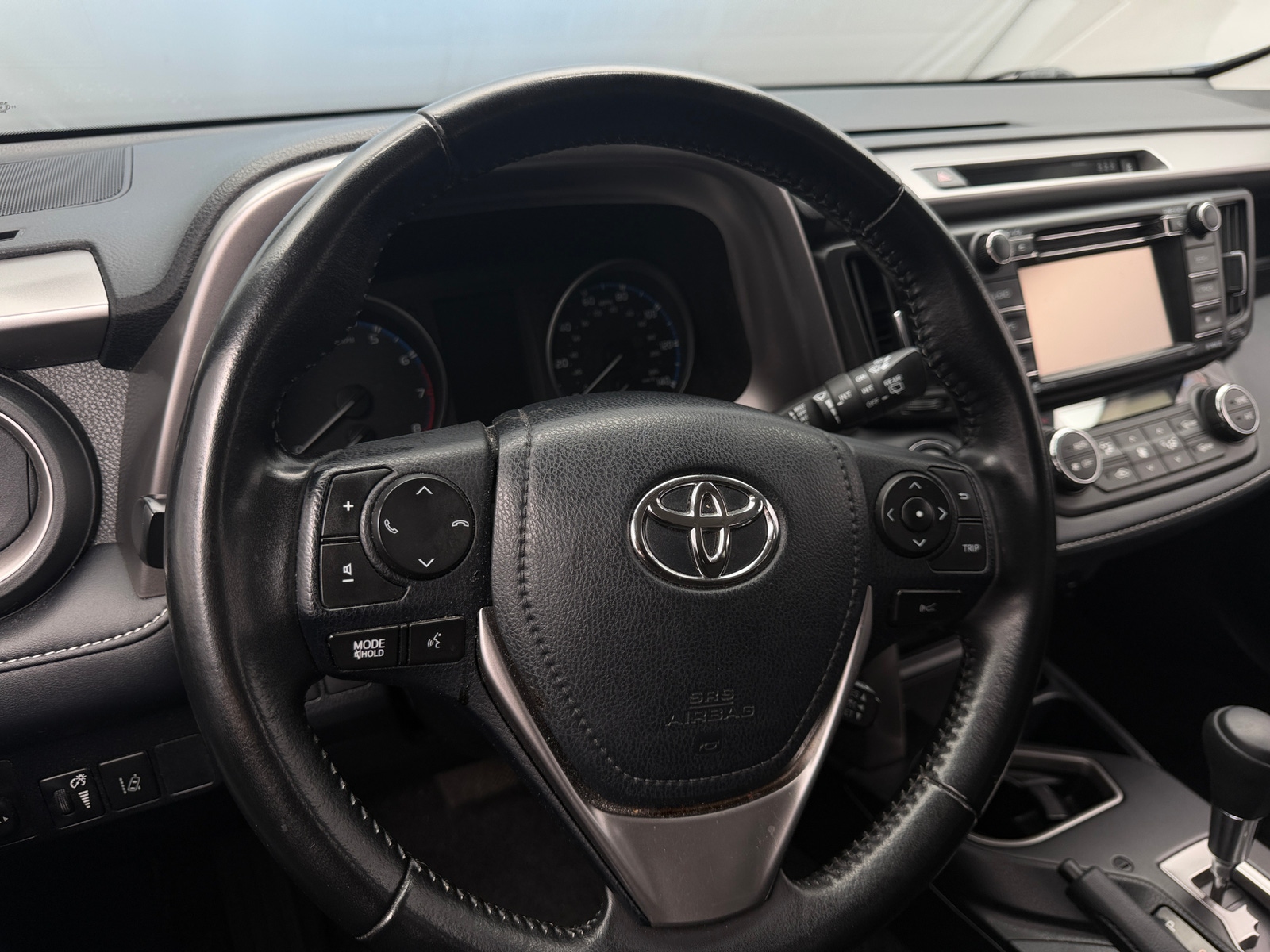 Thumbnail: 2018 Toyota RAV4 - 5