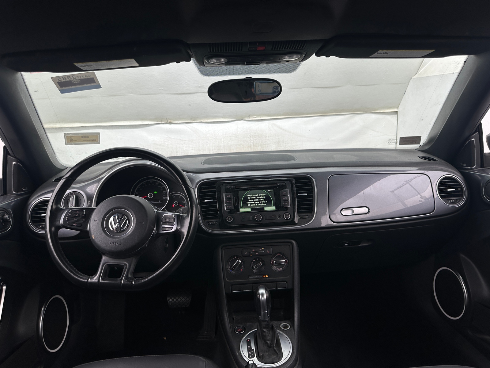 Thumbnail: 2015 Volkswagen Beetle - 2