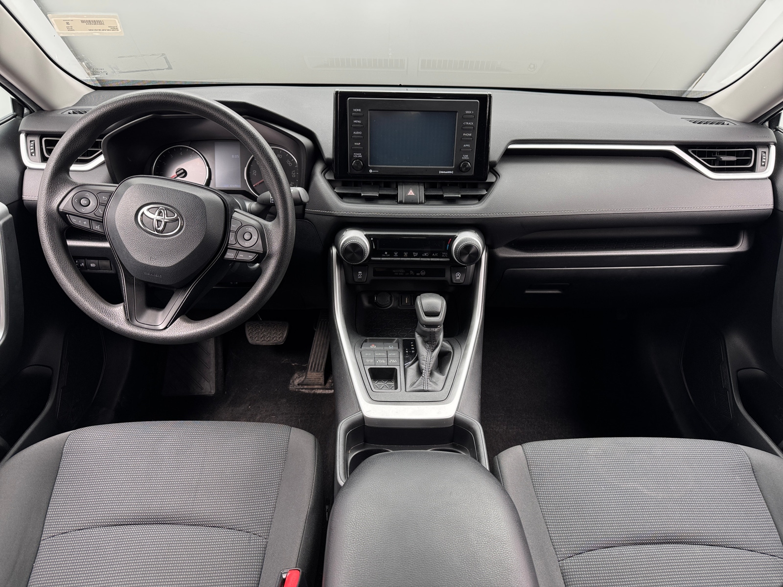 Thumbnail: 2020 Toyota RAV4 - 3