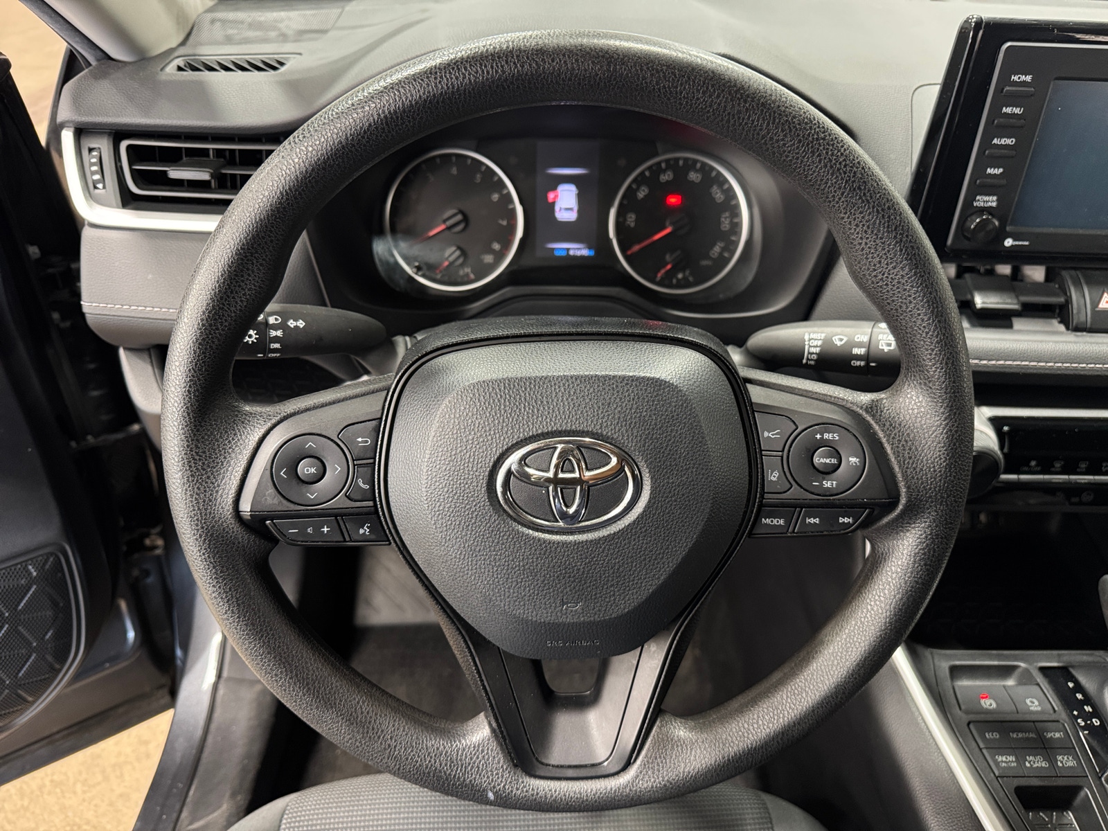 Thumbnail: 2020 Toyota RAV4 - 5