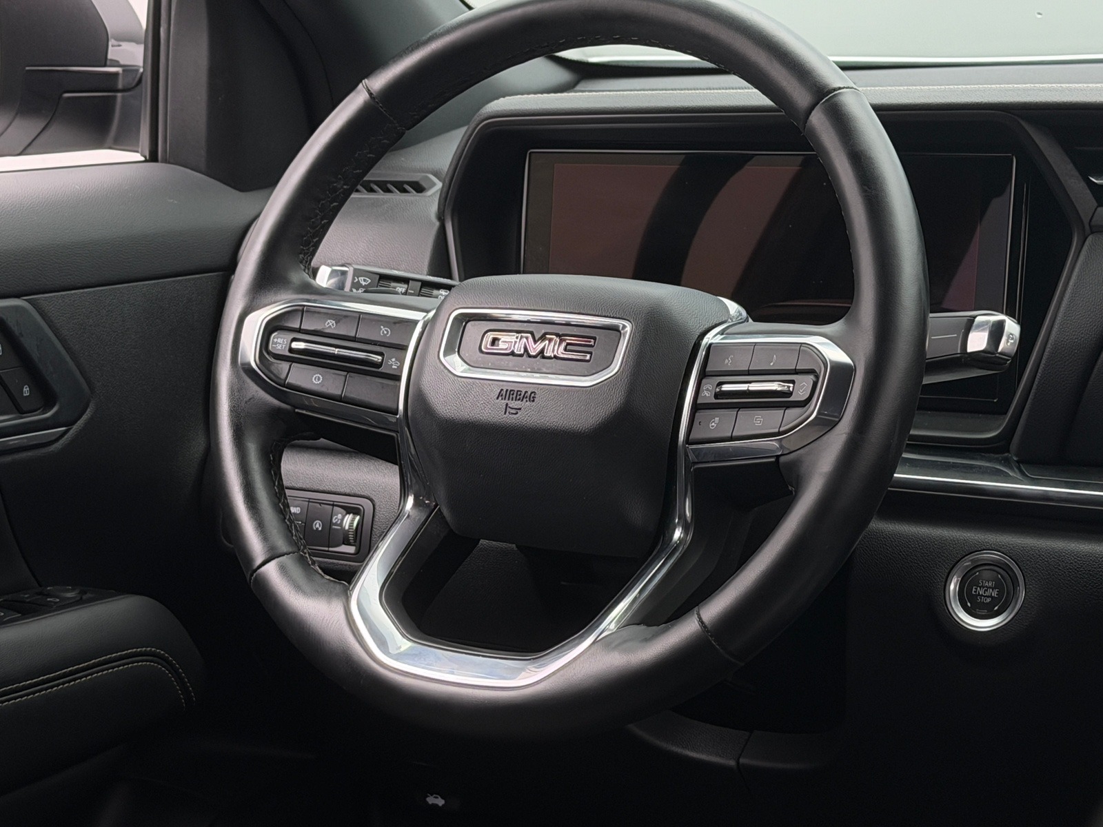 Thumbnail: 2025 GMC Terrain - 5
