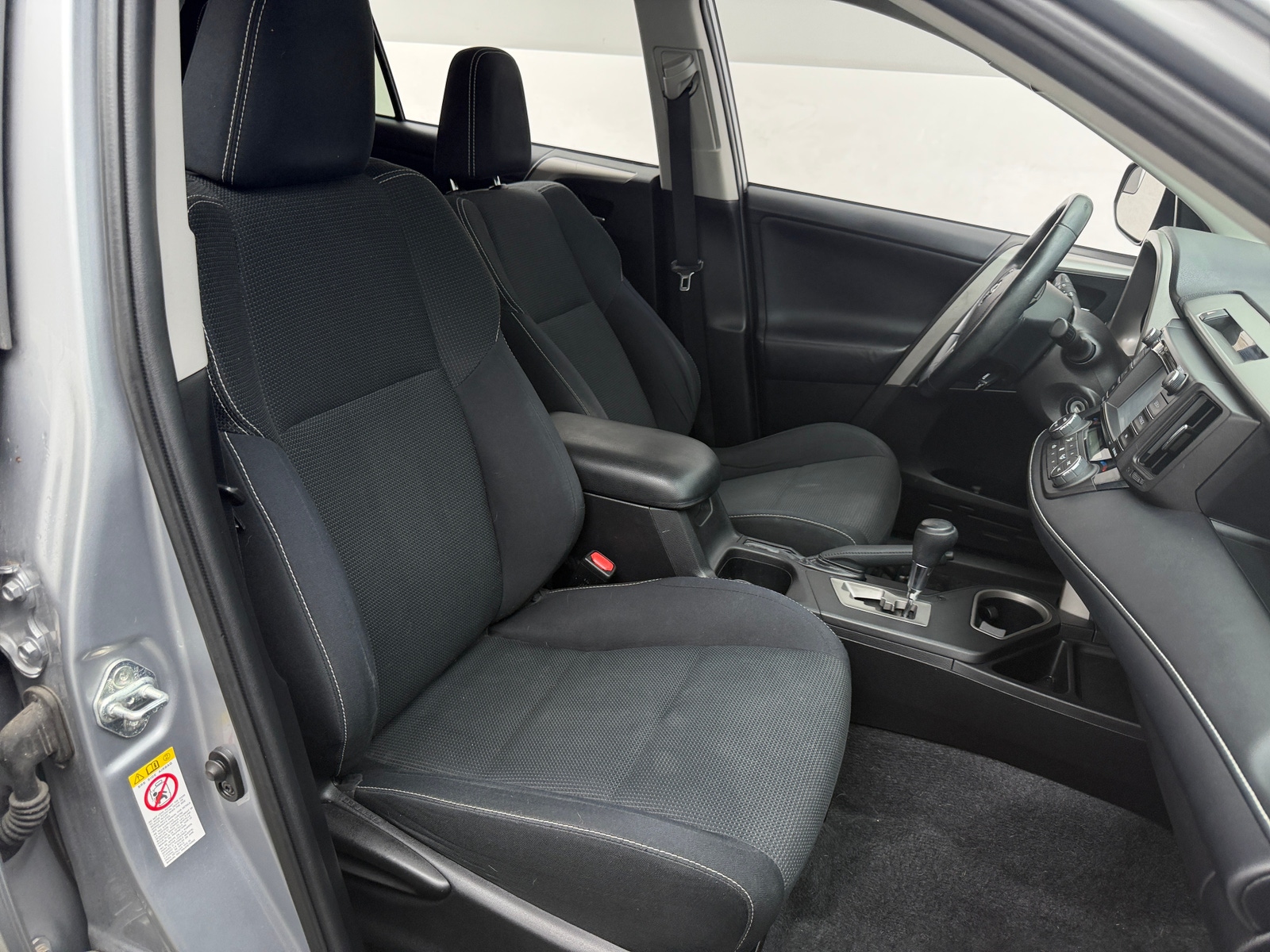 Thumbnail: 2016 Toyota RAV4 - 2