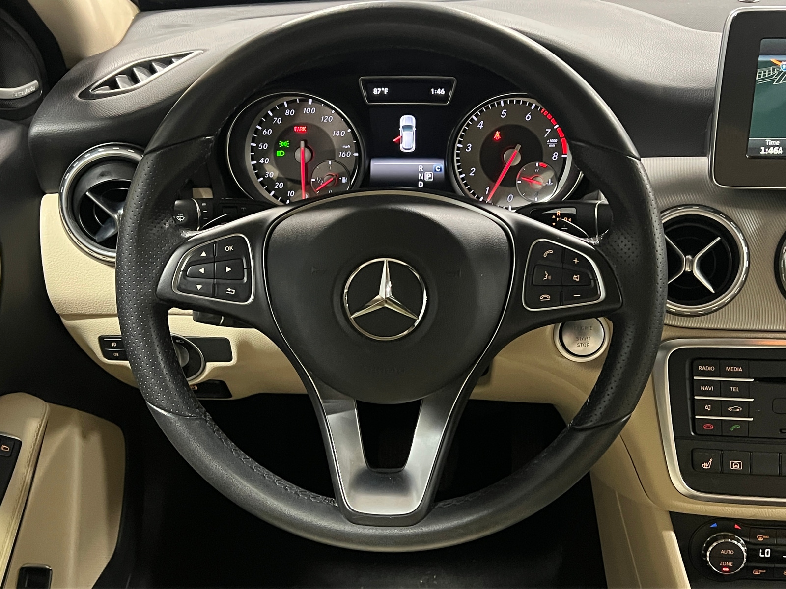 Thumbnail: 2017 Mercedes-Benz GLA - 4