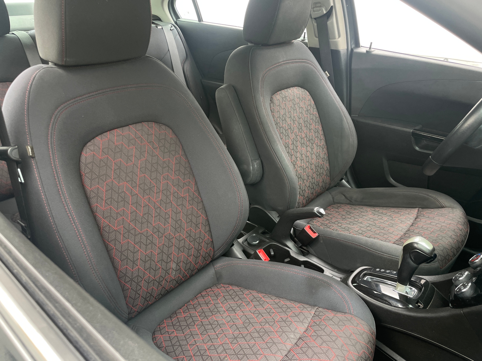 Thumbnail: 2018 Chevrolet Sonic - 2