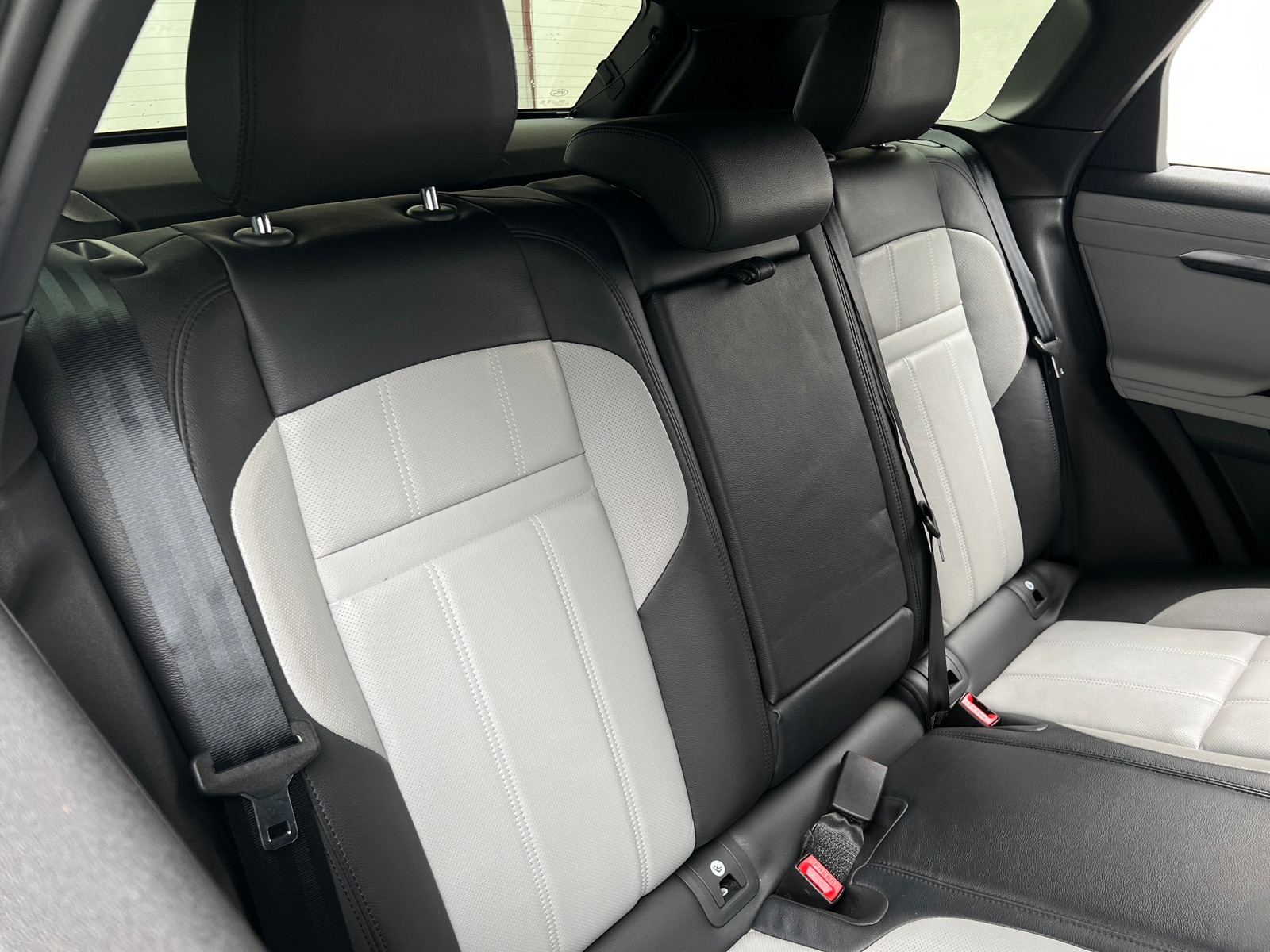 Thumbnail: 2023 Land Rover Range Rover Evoque - 5