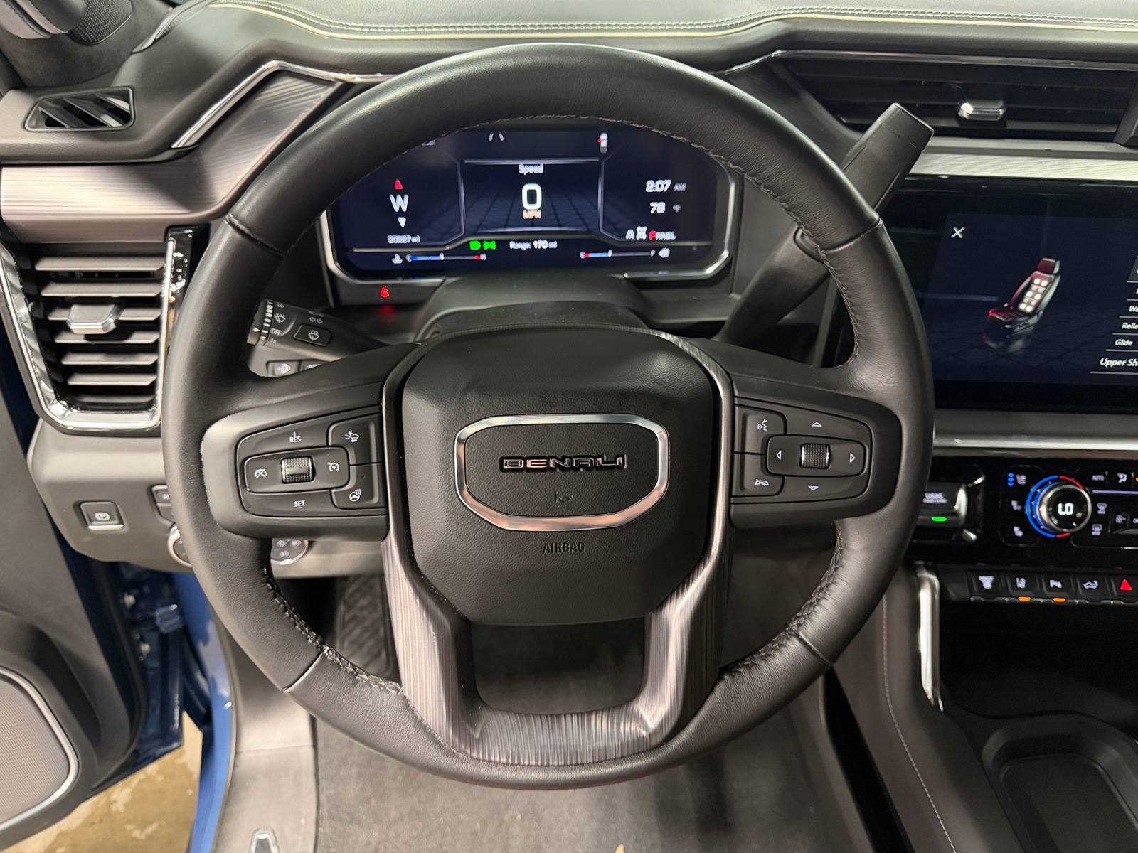 Thumbnail: 2024 GMC Sierra 2500 - 4
