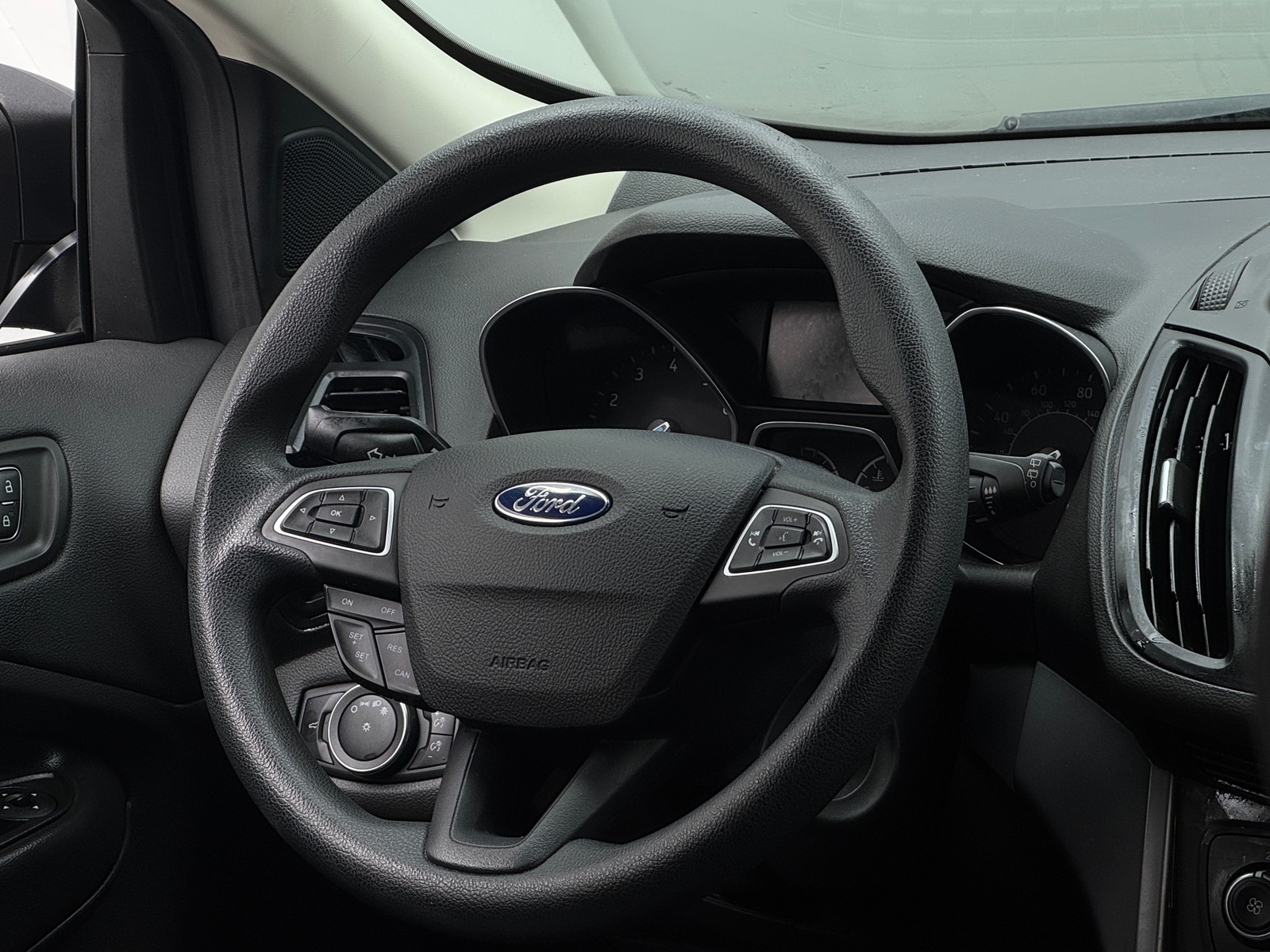 Thumbnail: 2019 Ford Escape - 5