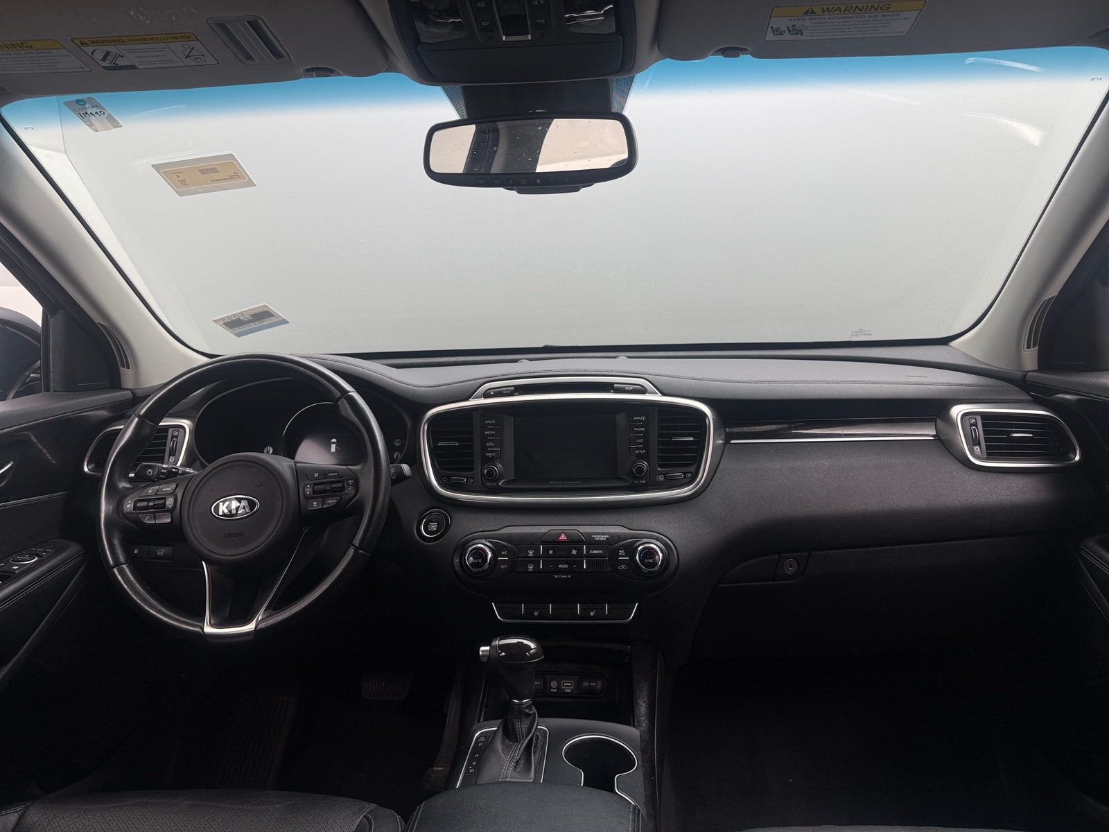 Thumbnail: 2017 Kia Sorento - 2