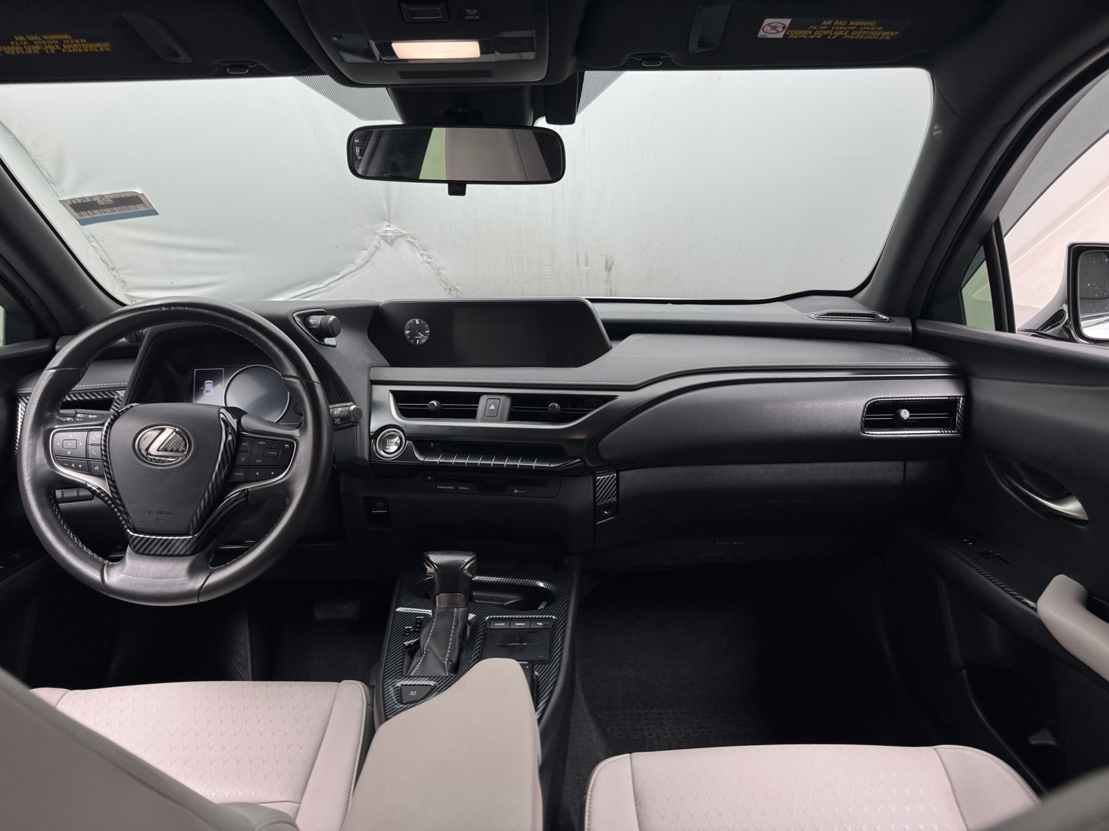 Thumbnail: 2019 Lexus UX - 2