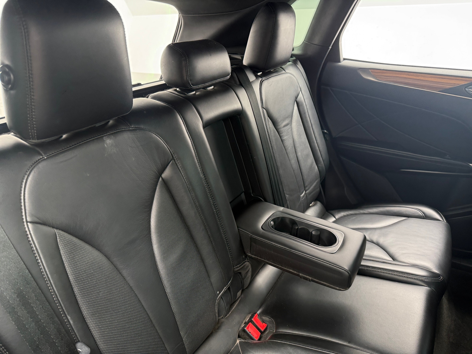 Thumbnail: 2016 Lincoln MKC - 5