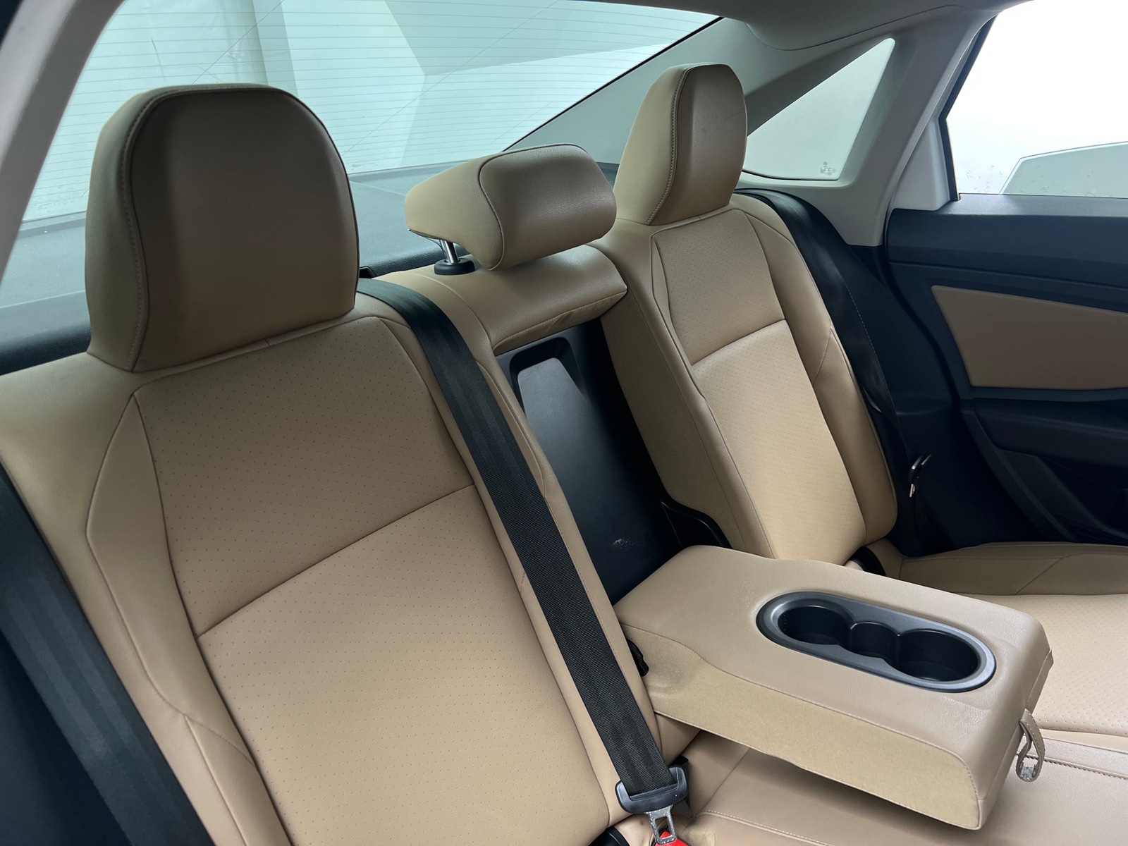 Thumbnail: 2019 Volkswagen Jetta - 5