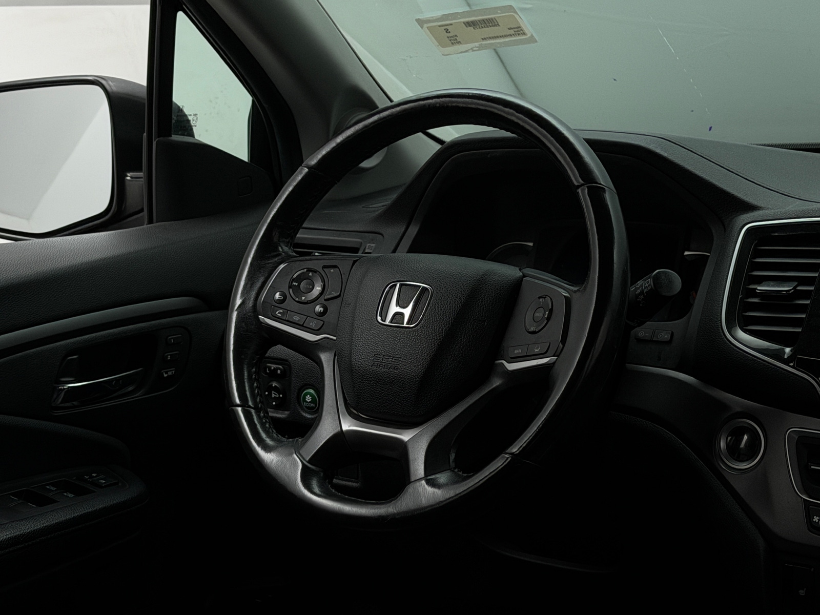 Thumbnail: 2019 Honda Pilot - 4