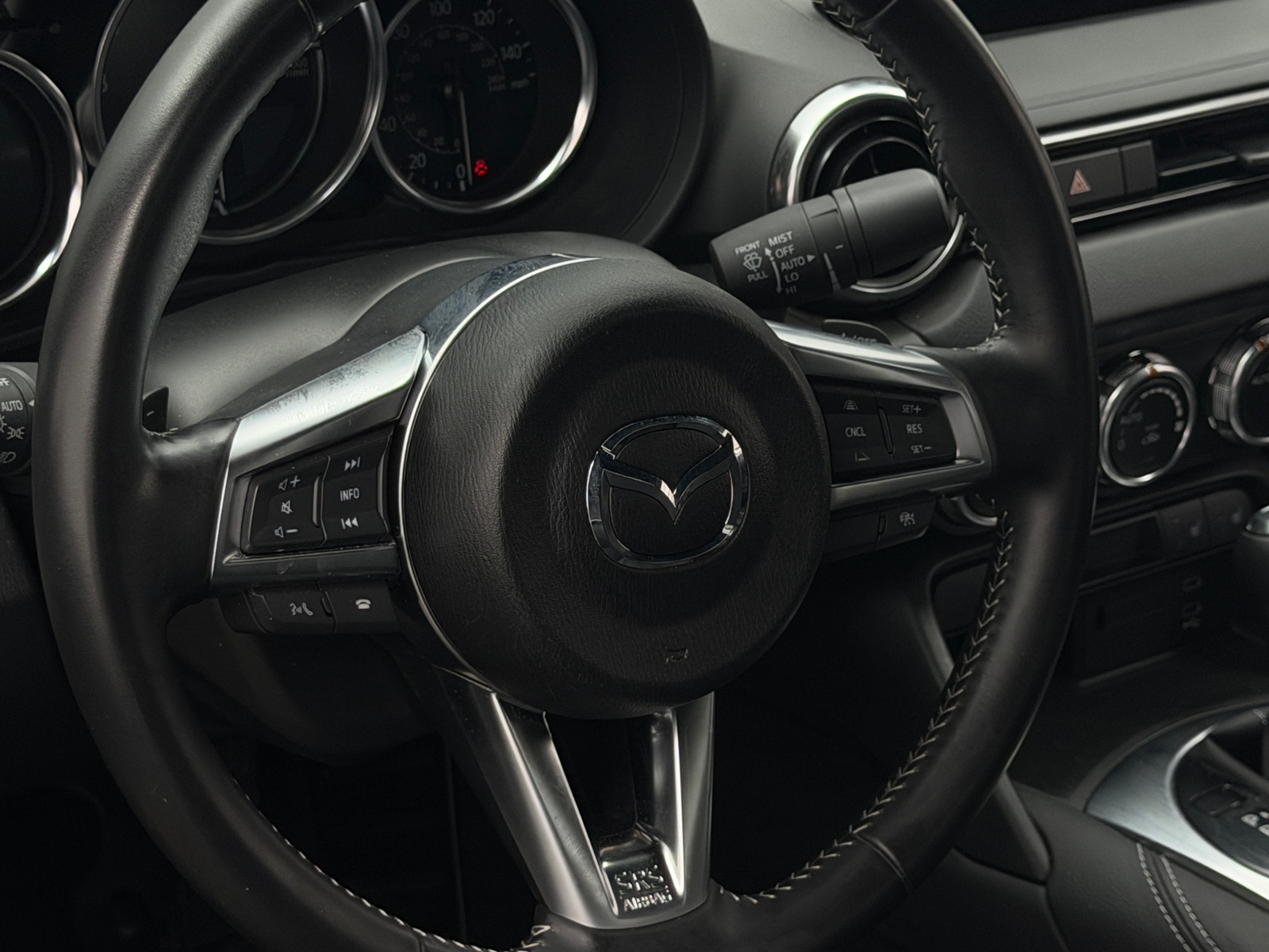 Thumbnail: 2024 Mazda MX-5 Miata - 4