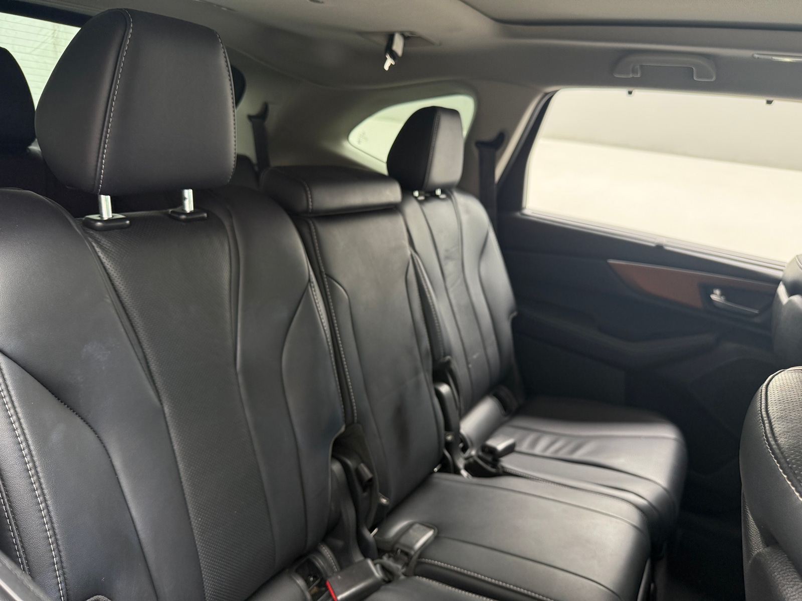 Thumbnail: 2022 Acura MDX - 5