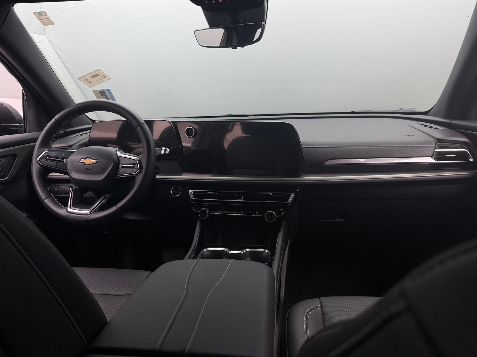 Thumbnail: 2026 Chevrolet Traverse - 3