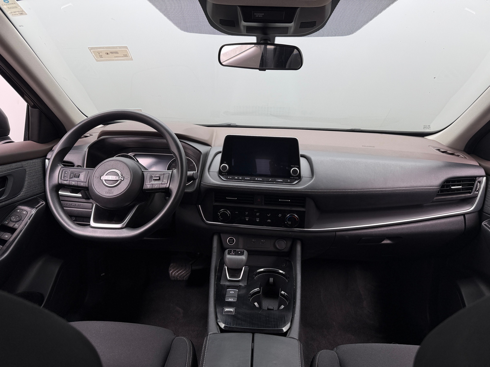 Thumbnail: 2023 Nissan Rogue - 3