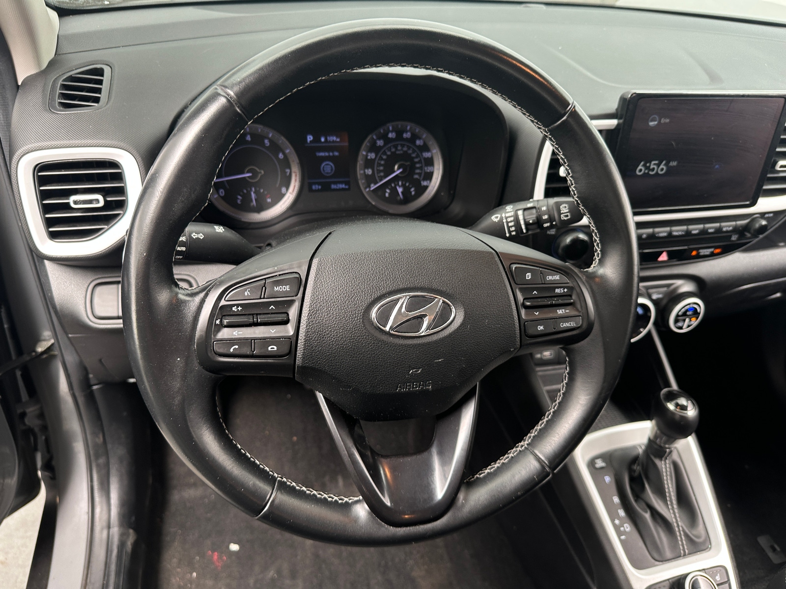 Thumbnail: 2022 Hyundai Venue - 5