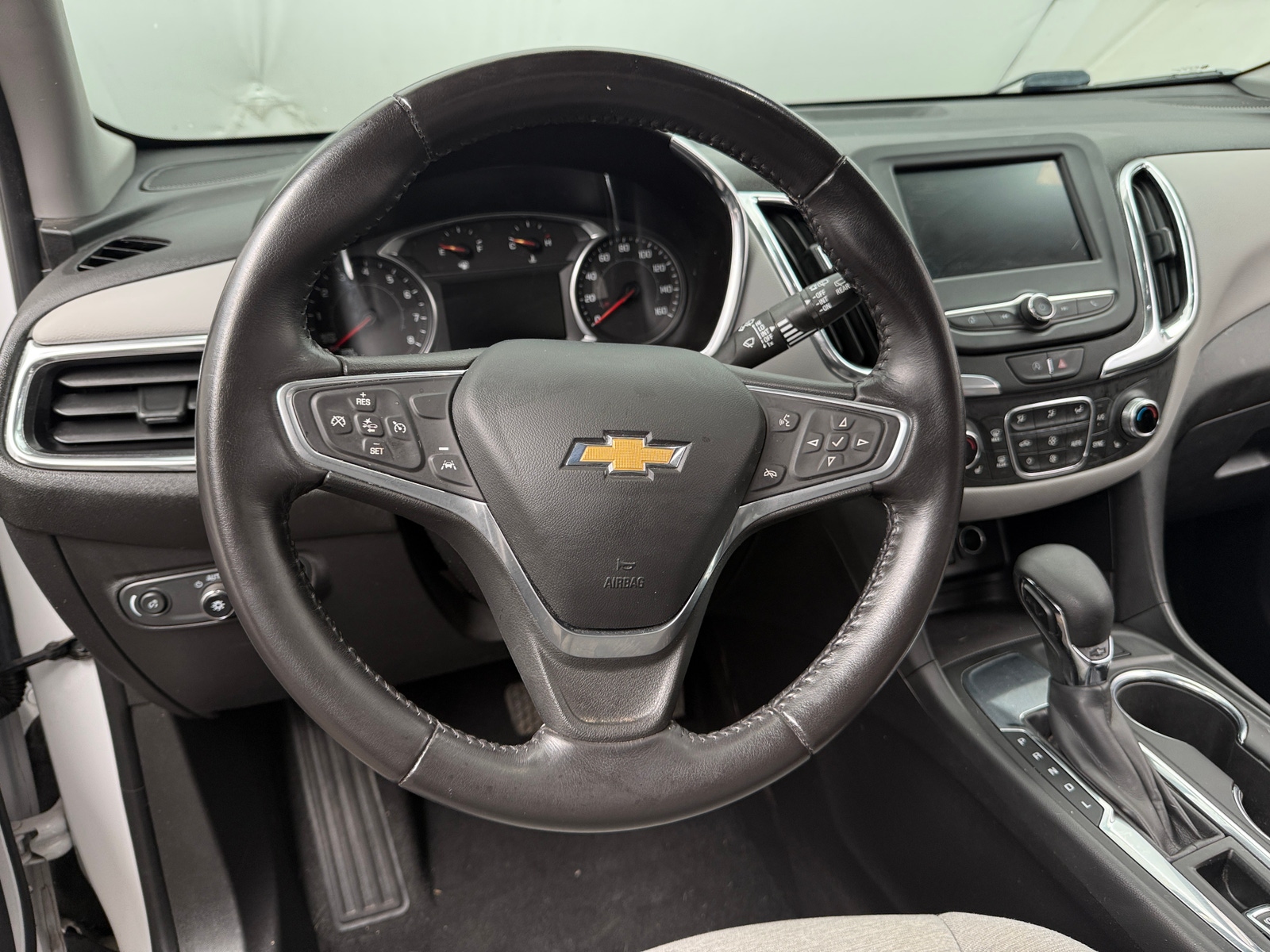 Thumbnail: 2022 Chevrolet Equinox - 5