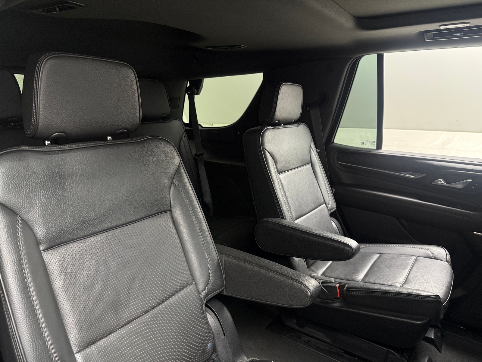 Thumbnail: 2023 GMC Yukon - 5