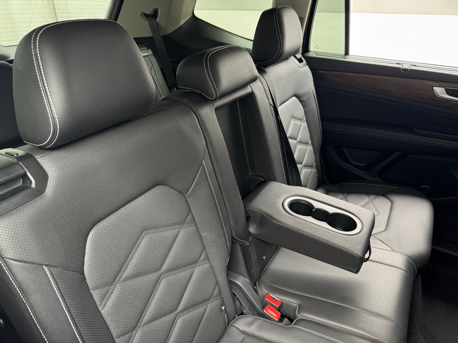 Thumbnail: 2026 Volkswagen Atlas - 5