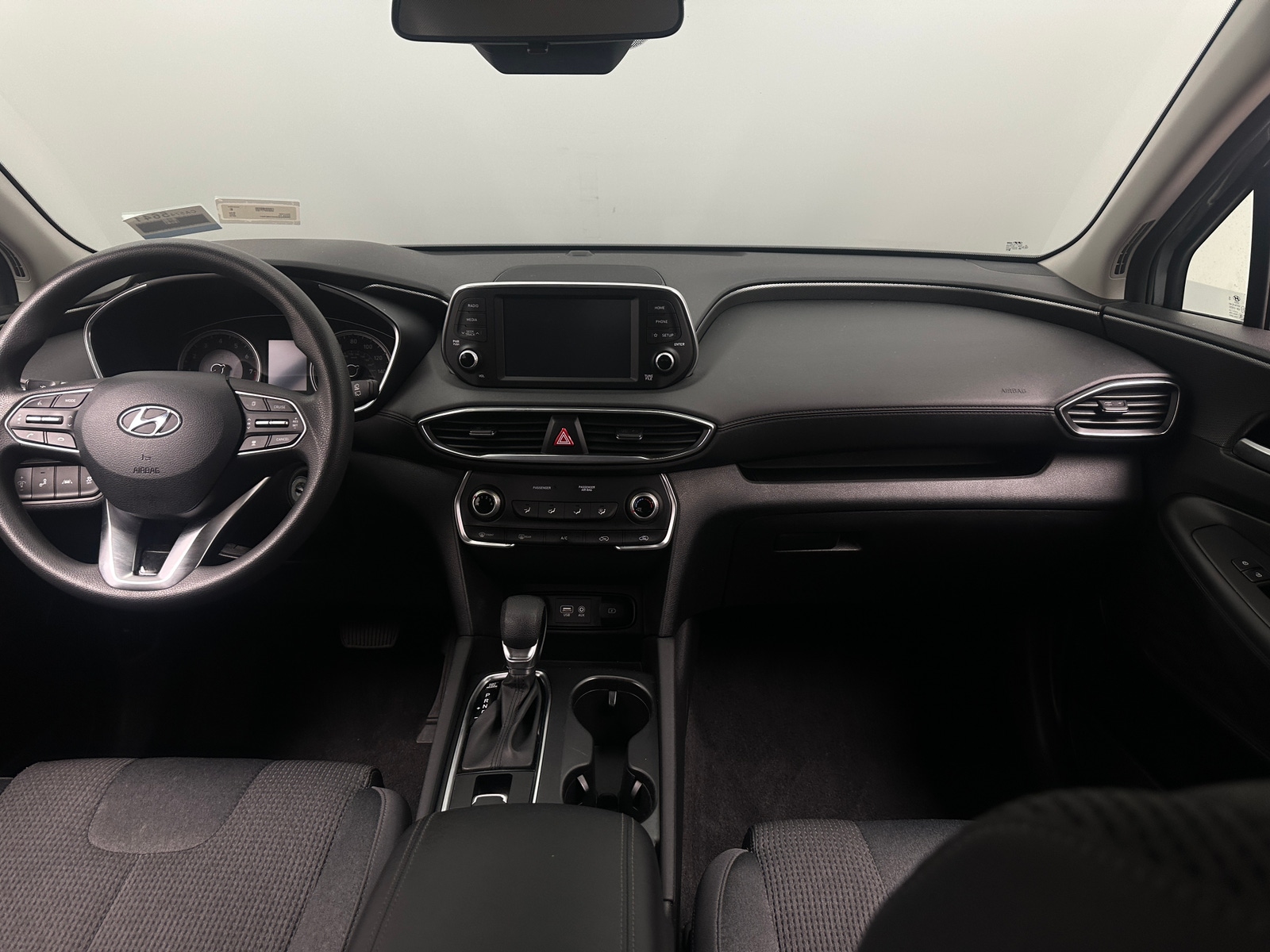 Thumbnail: 2019 Hyundai Santa Fe - 3