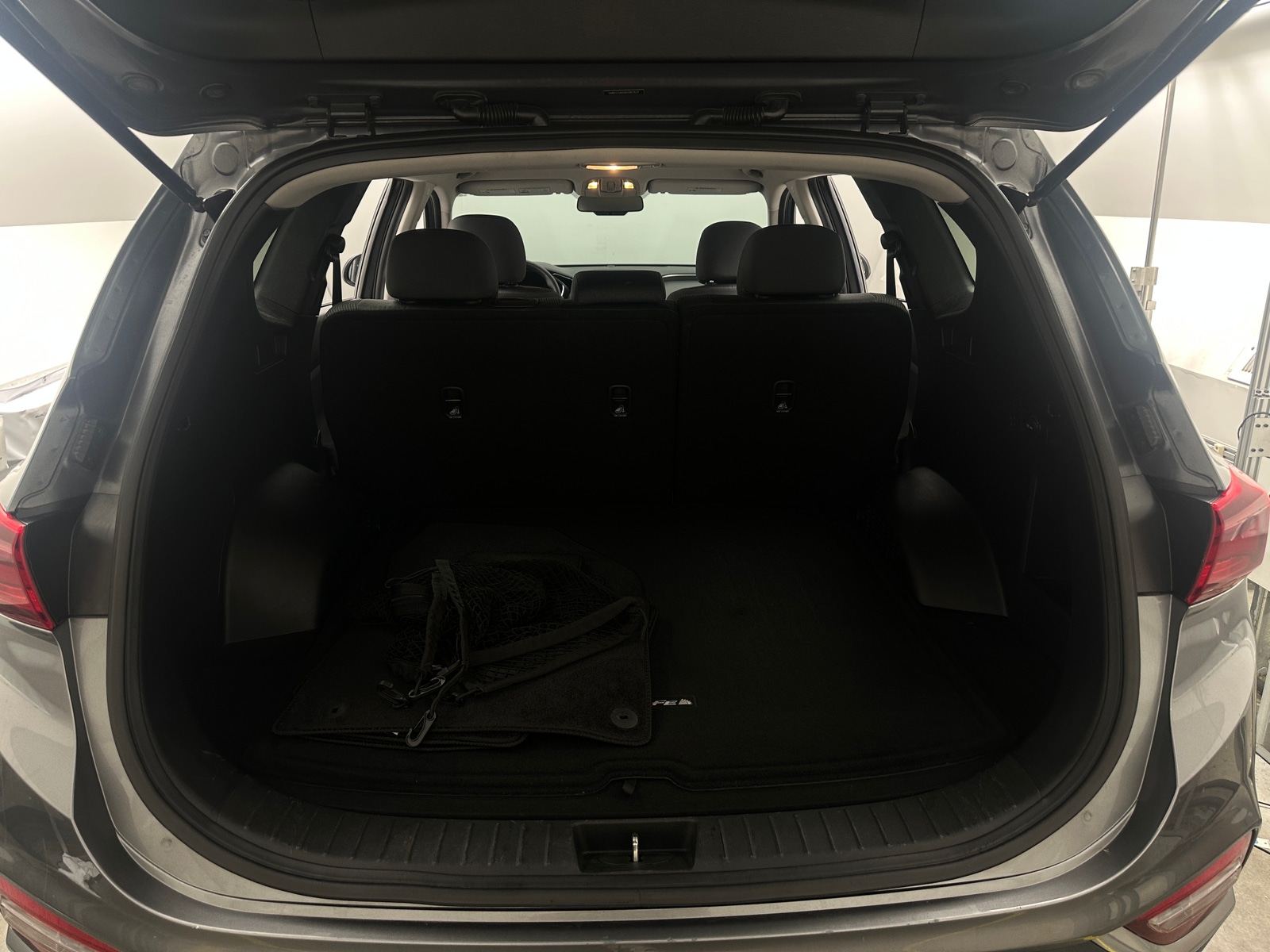 Thumbnail: 2019 Hyundai Santa Fe - 7