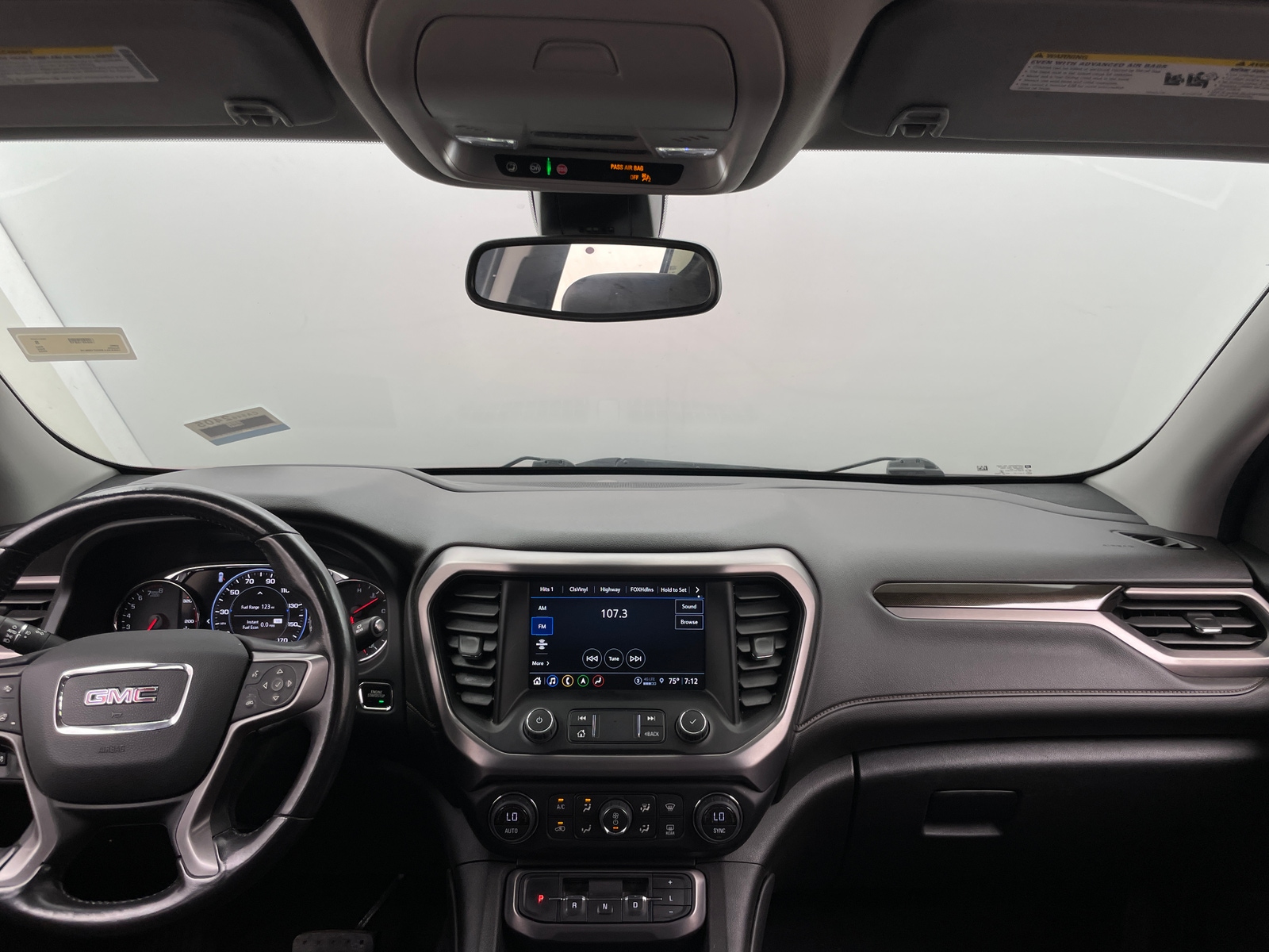 Thumbnail: 2022 GMC Acadia - 2