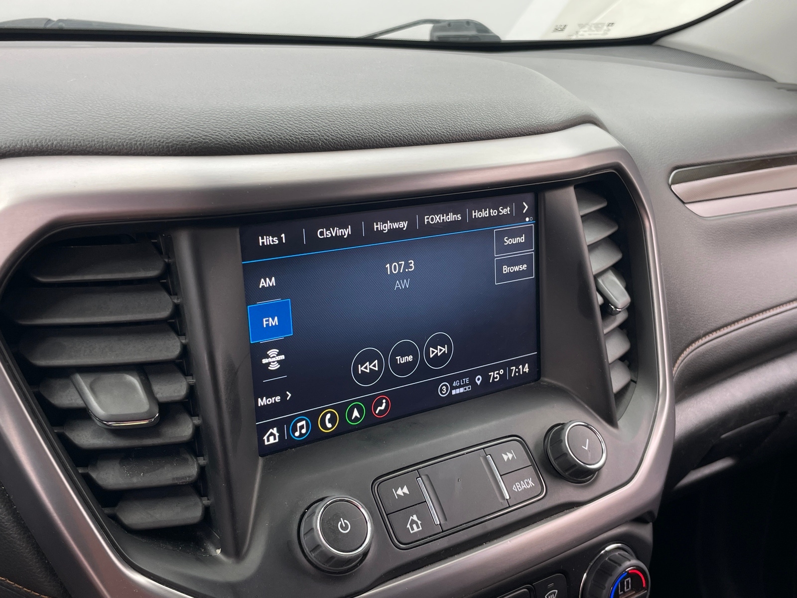 Thumbnail: 2022 GMC Acadia - 3