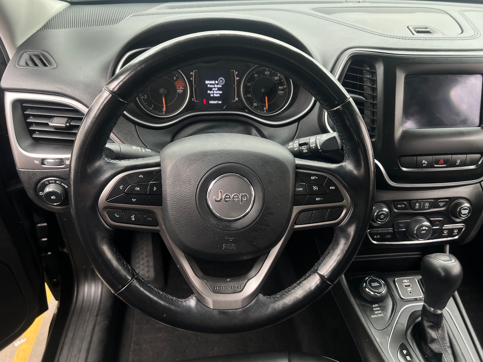 Thumbnail: 2021 Jeep Cherokee - 5