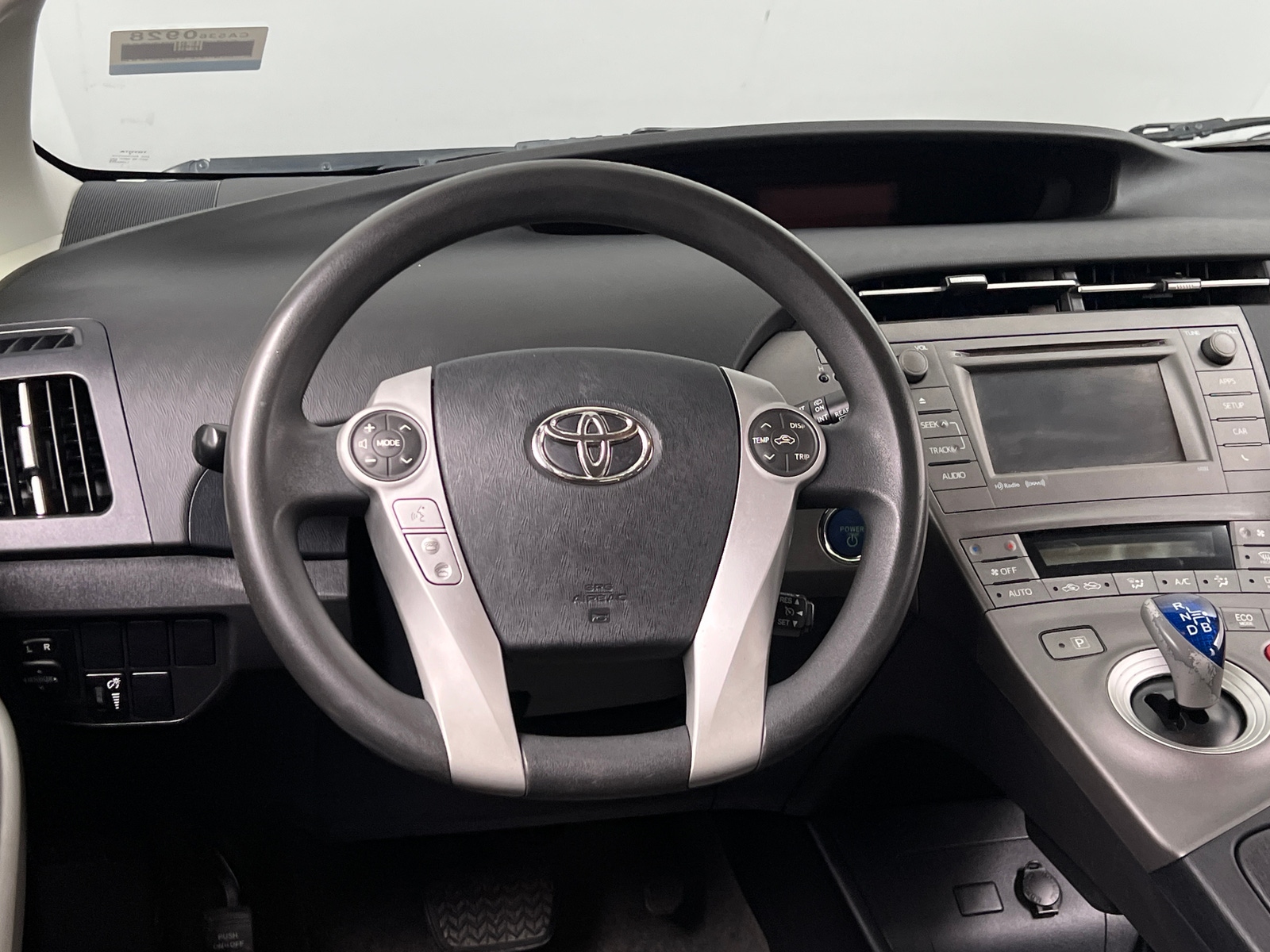 Thumbnail: 2012 Toyota Prius - 5