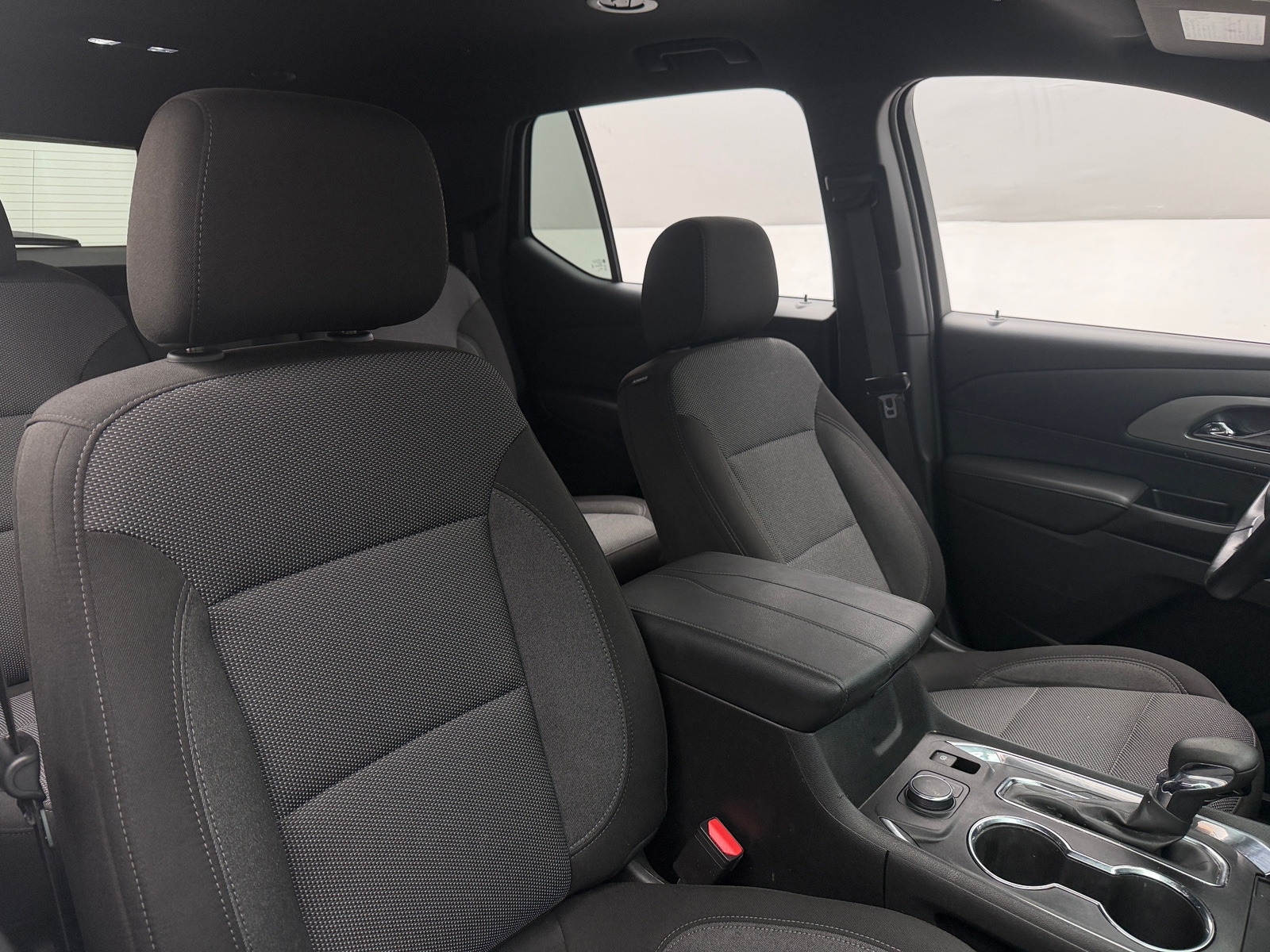 Thumbnail: 2023 Chevrolet Traverse - 2