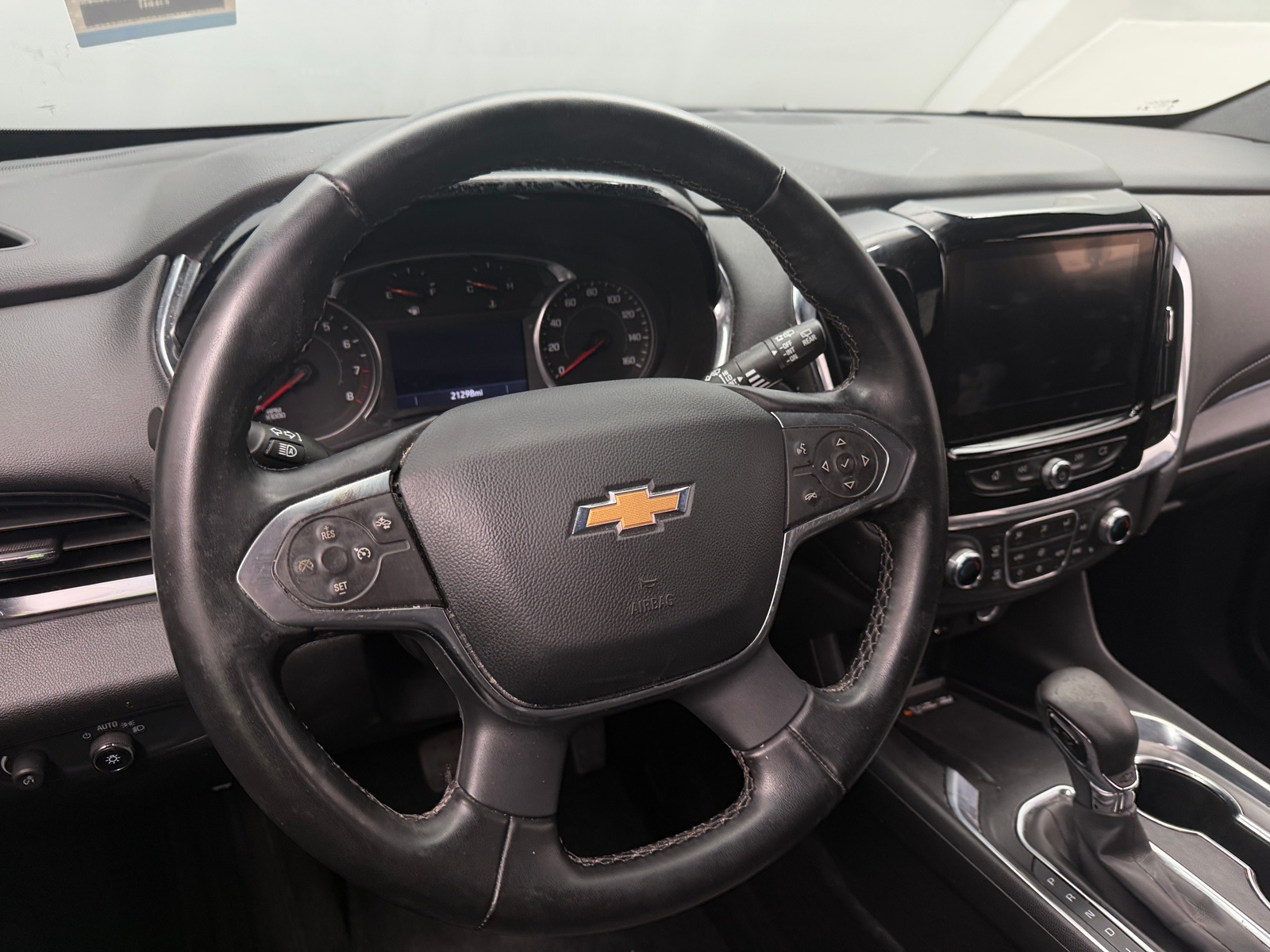 Thumbnail: 2023 Chevrolet Traverse - 5