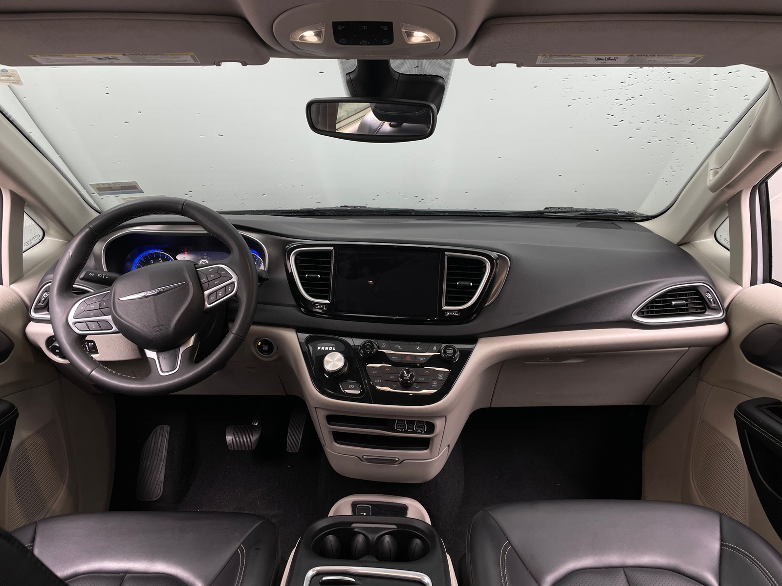 Thumbnail: 2023 Chrysler Pacifica - 2