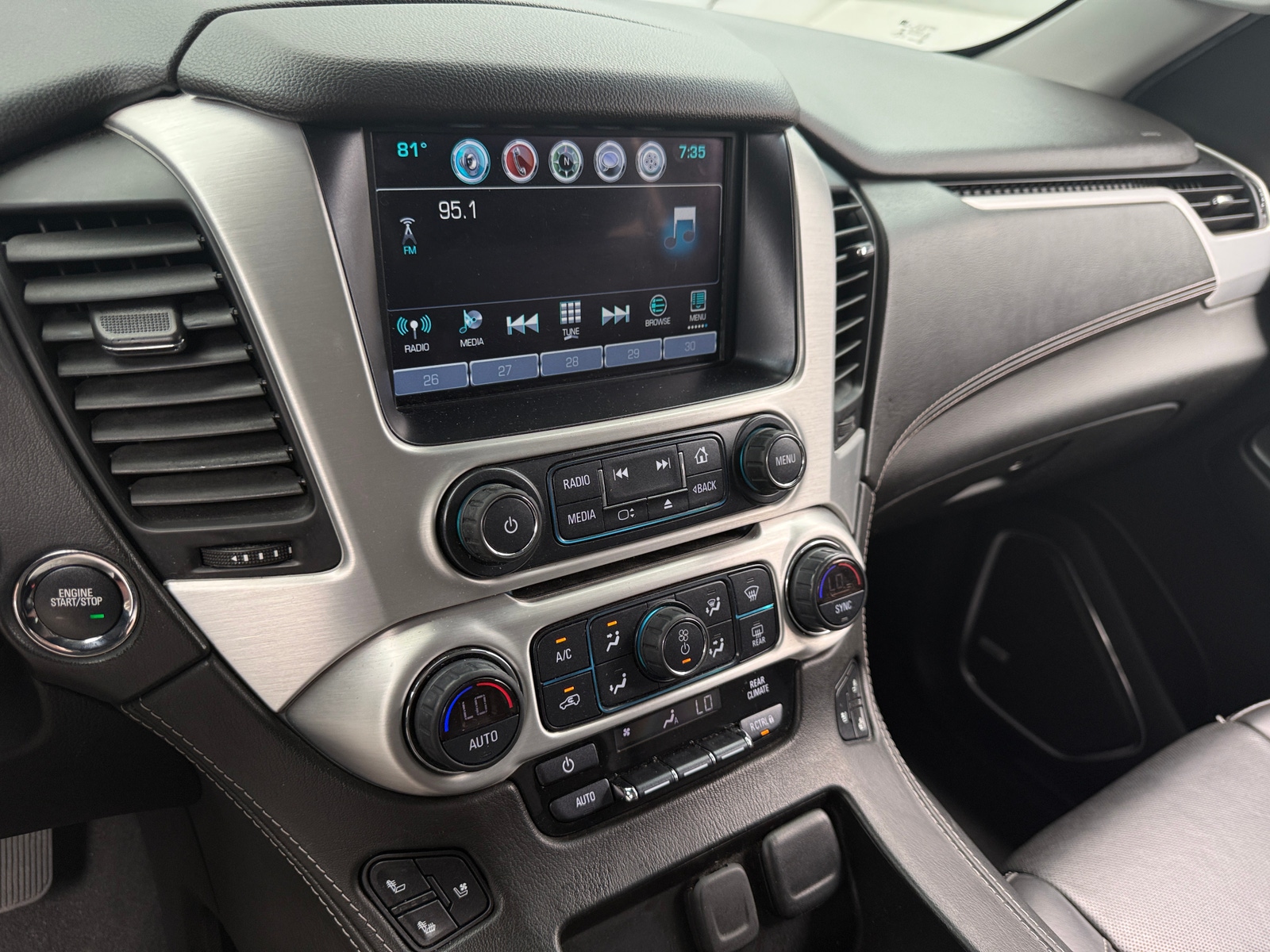 Thumbnail: 2019 GMC Yukon - 3