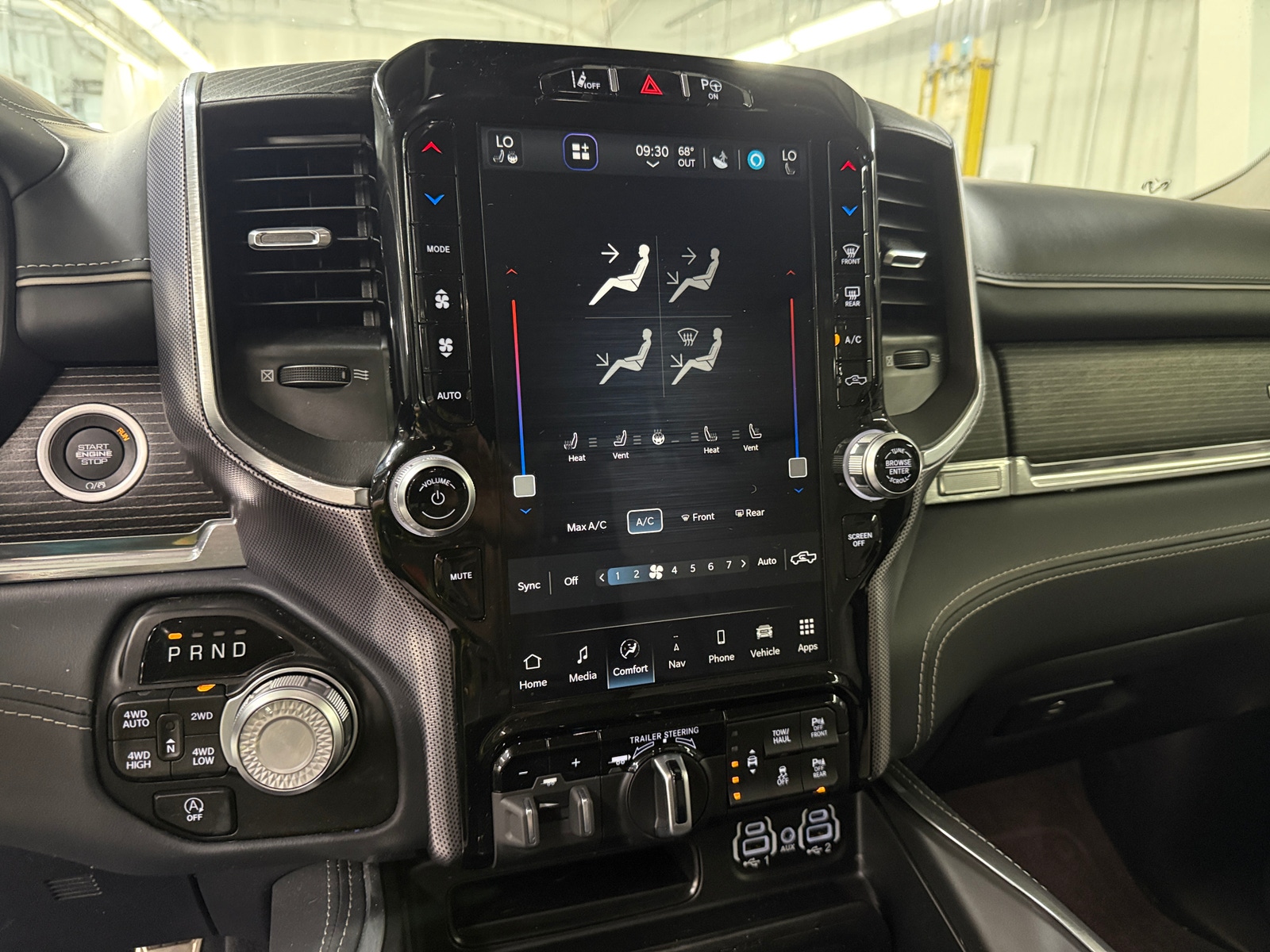 Thumbnail: 2022 RAM 1500 - 3