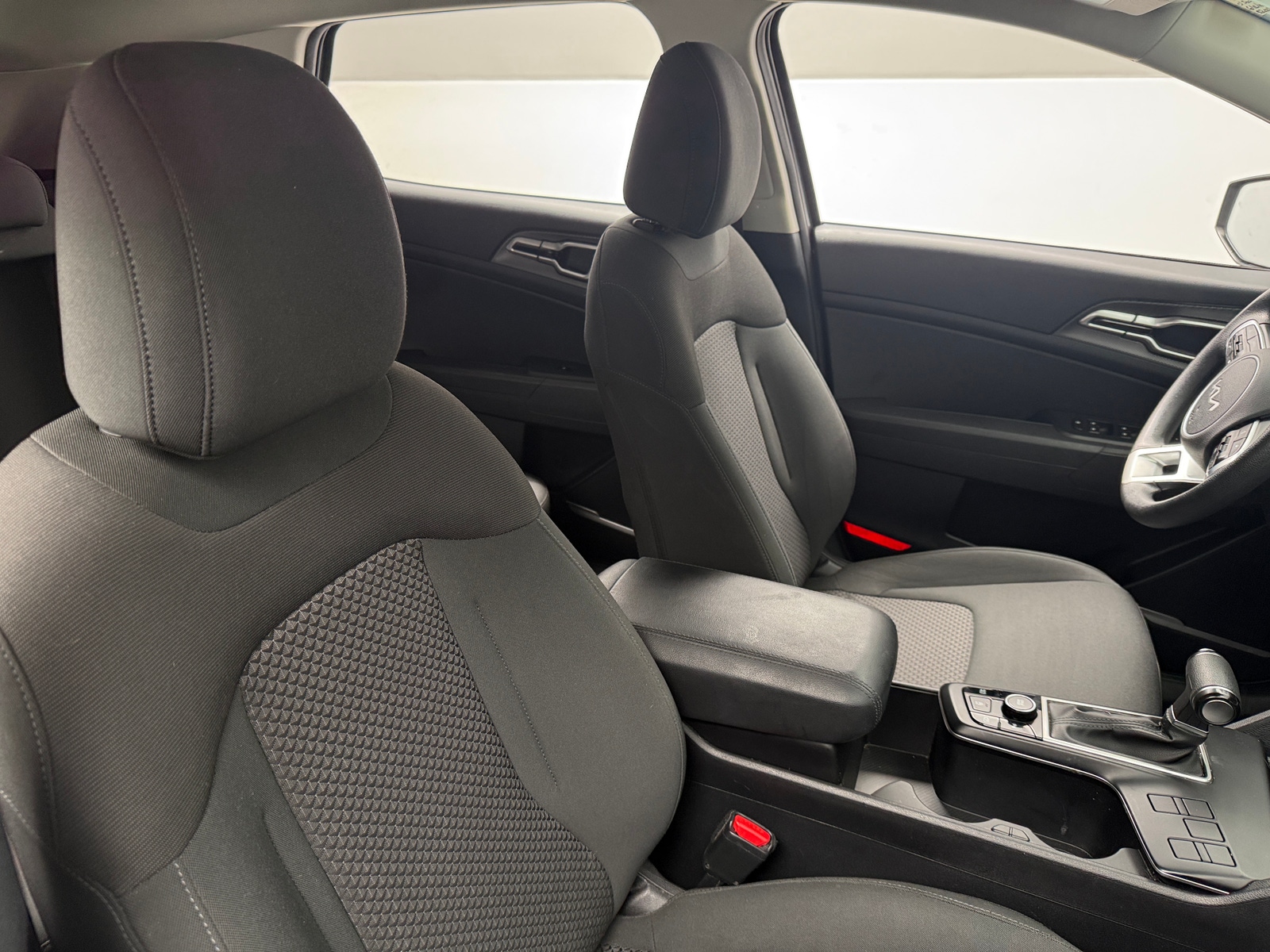 Thumbnail: 2023 Kia Sportage - 2