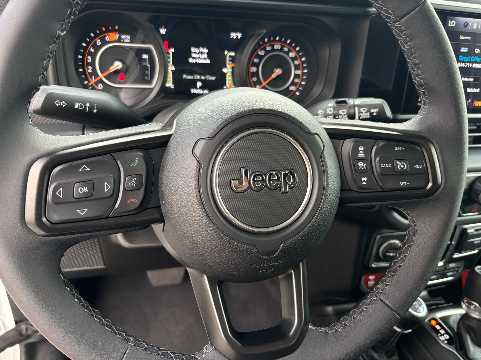 Thumbnail: 2025 Jeep Wrangler - 5